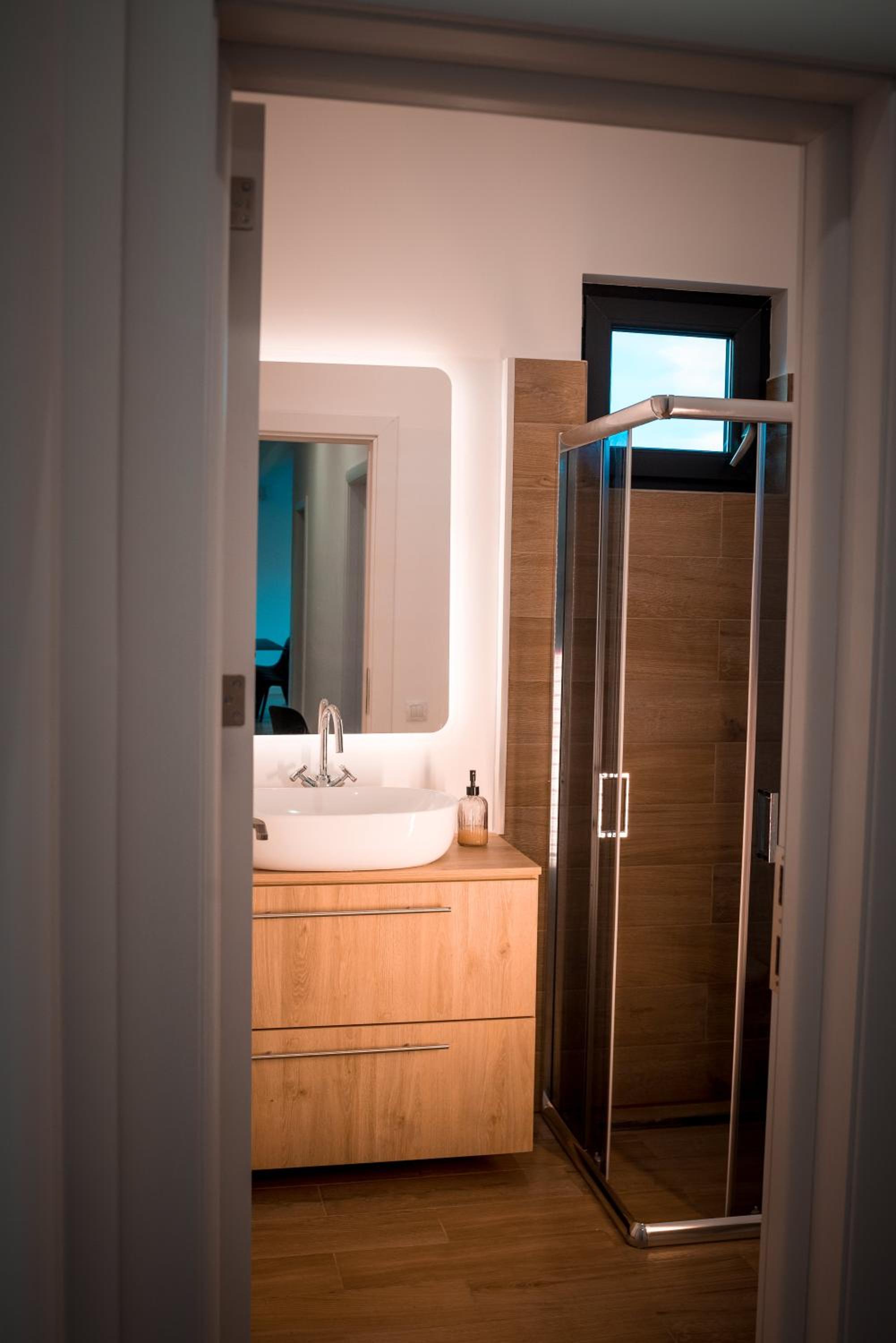 Banya Villa Bucuresti sauna jacuzzi piscina spa view 2