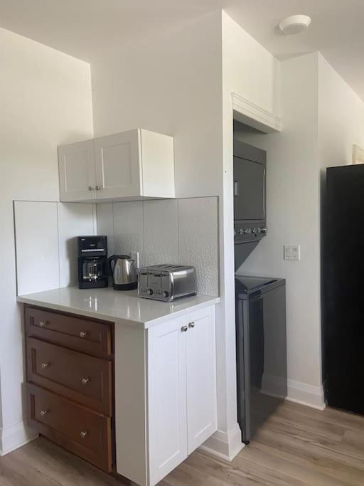 Fallsview Area! Only 10 min walk