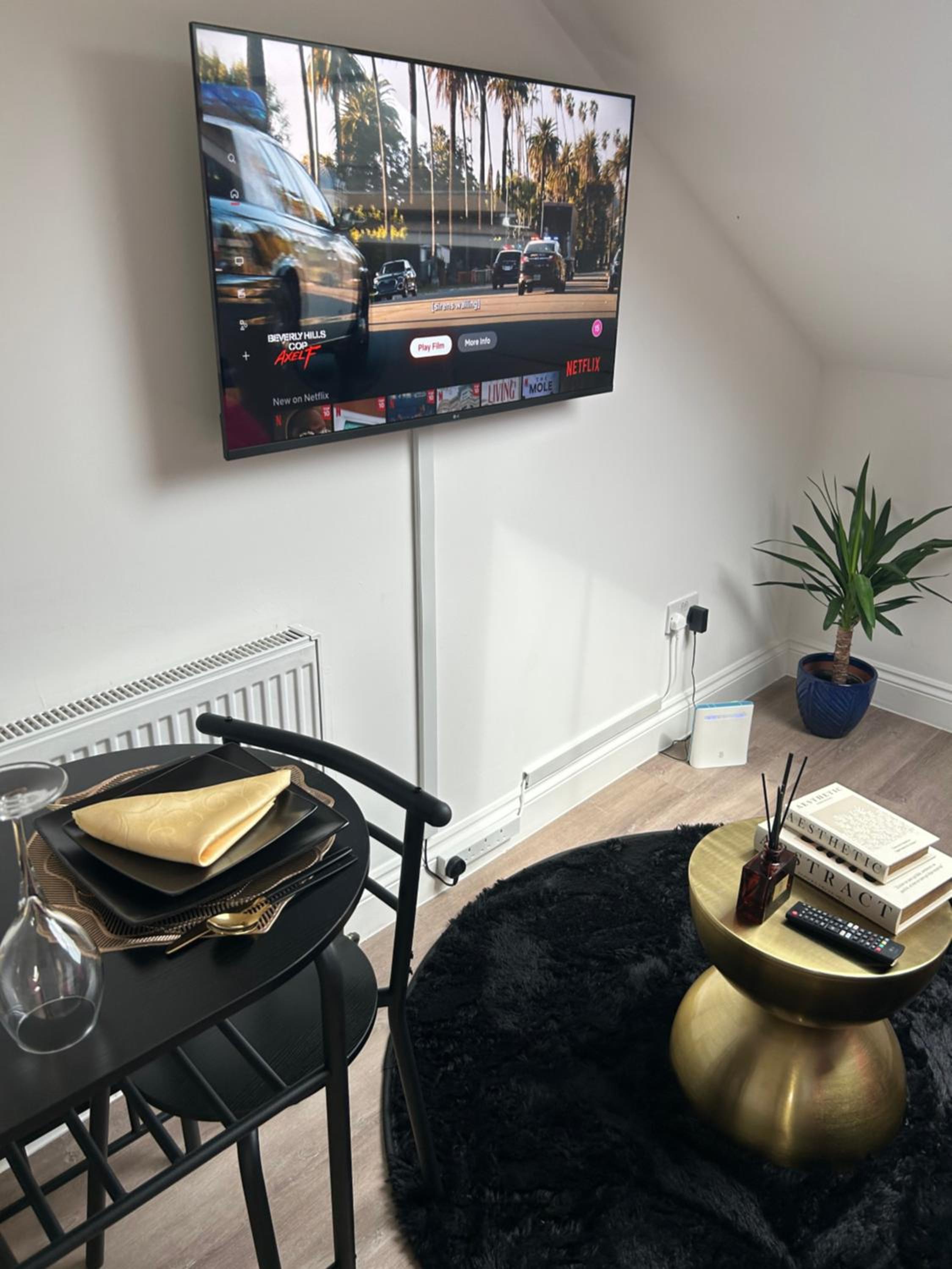Qties Luxury Home