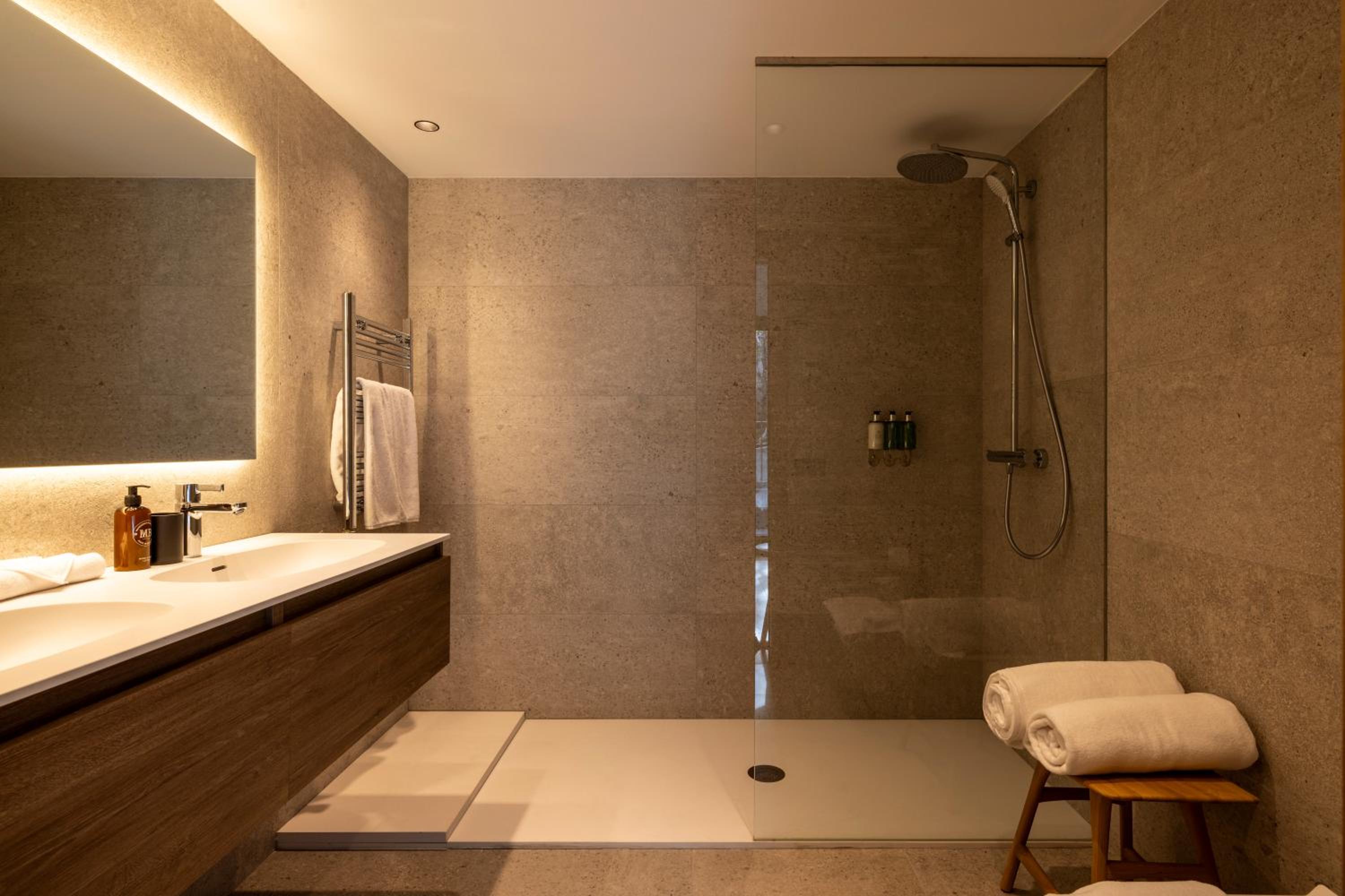 Un diamante de montaña l A Pie De Pistas - Gimnasio - Sauna - Piscina l 8Pax l by BonesVacances