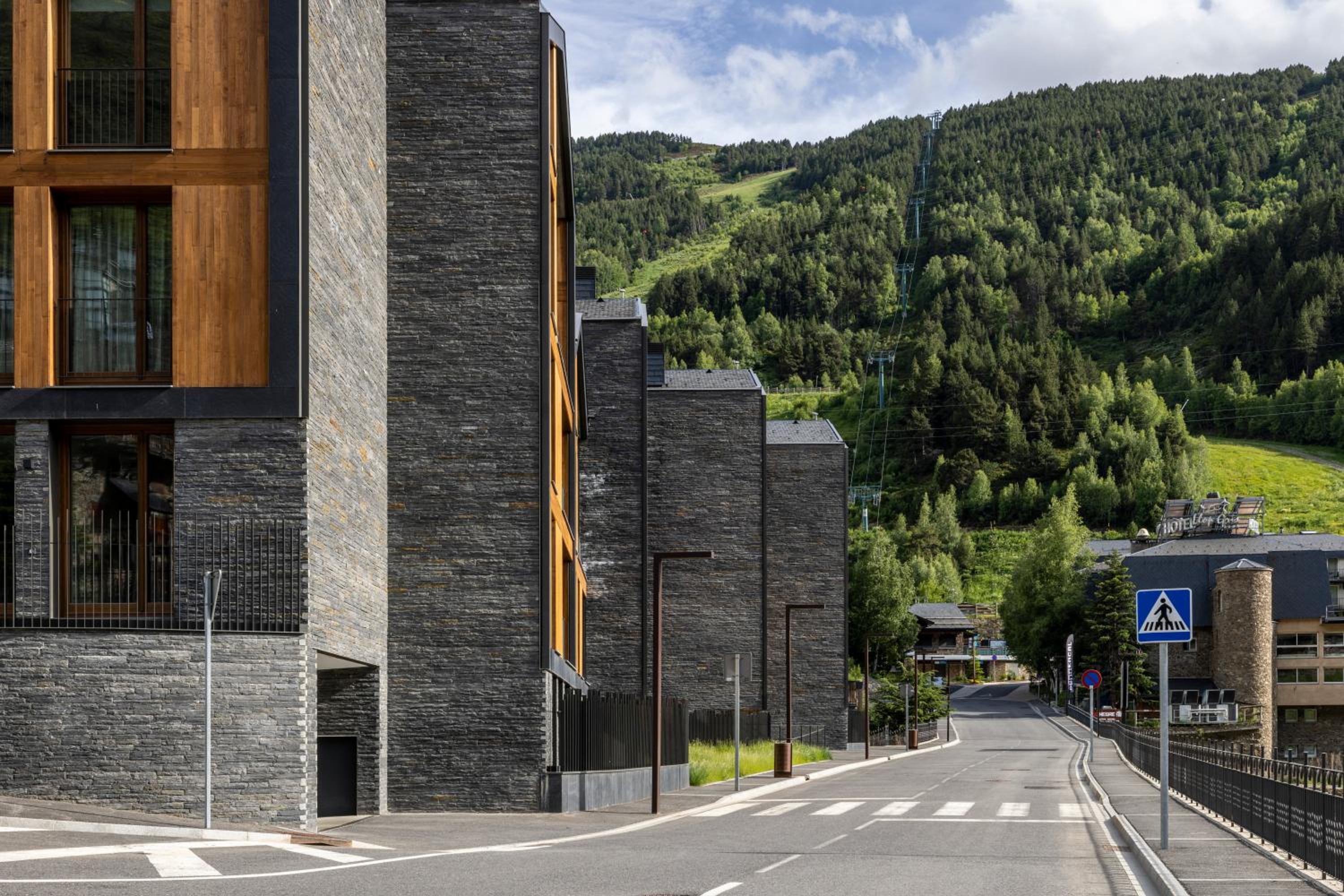 Un diamante de montaña l A Pie De Pistas - Gimnasio - Sauna - Piscina l 8Pax l by BonesVacances