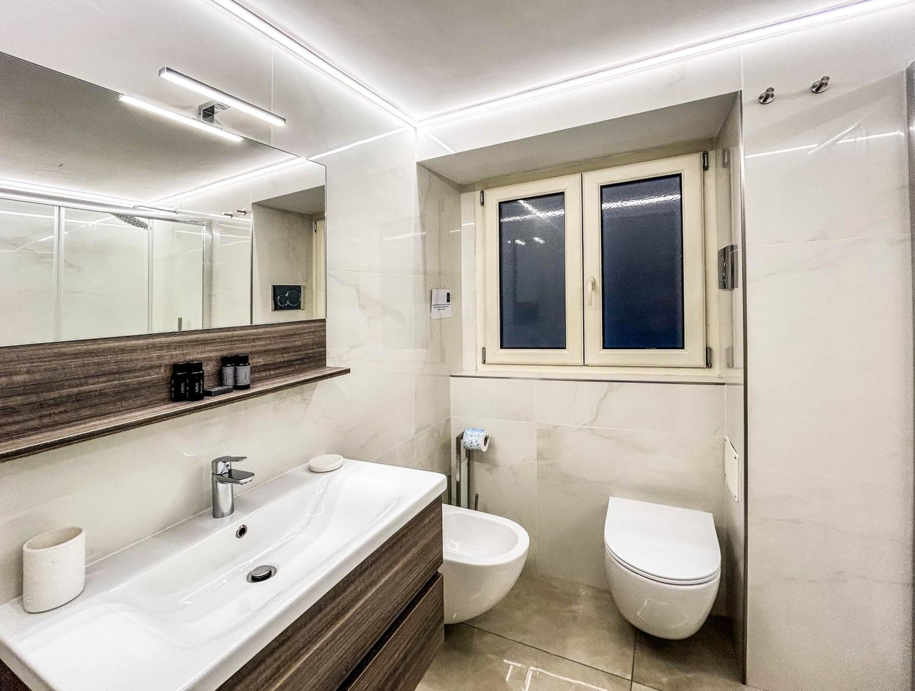The Marble House - Family and Friends Luxury Apartment in Naples