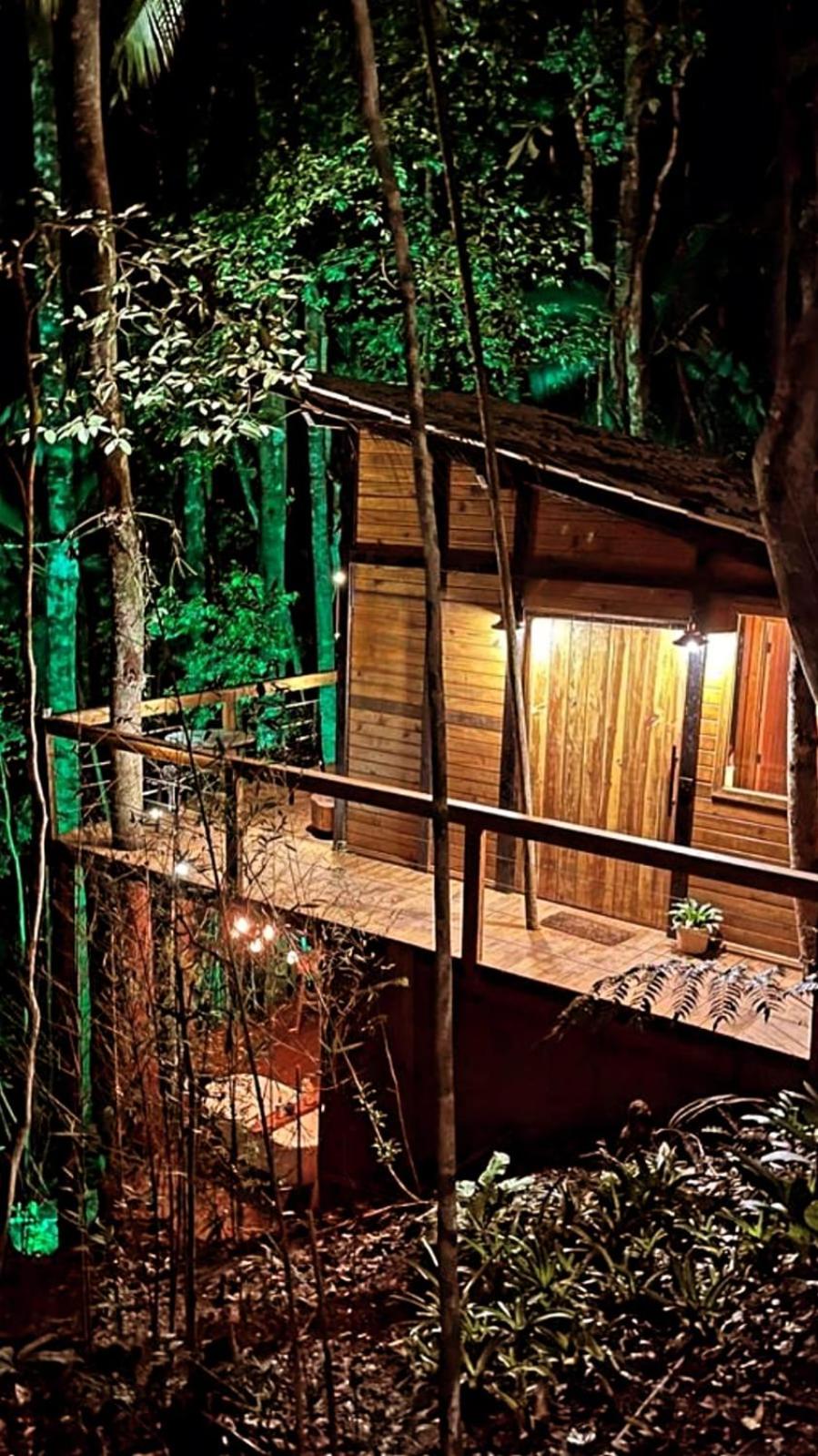 TreeHouse Seu Paraíso nas Montanhas