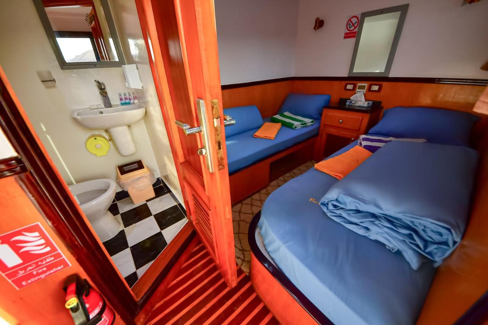 Deluxe yacht samara