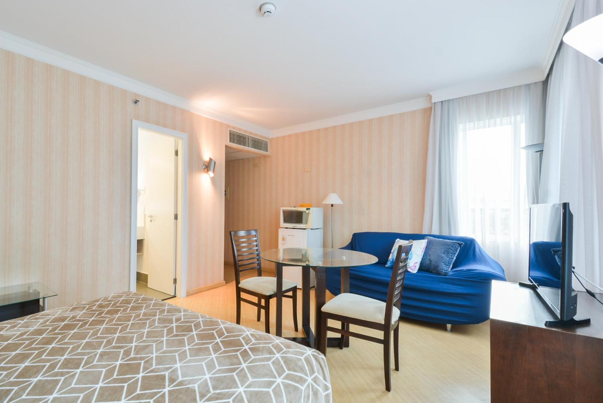 Phoenix suite - Berrini flat
