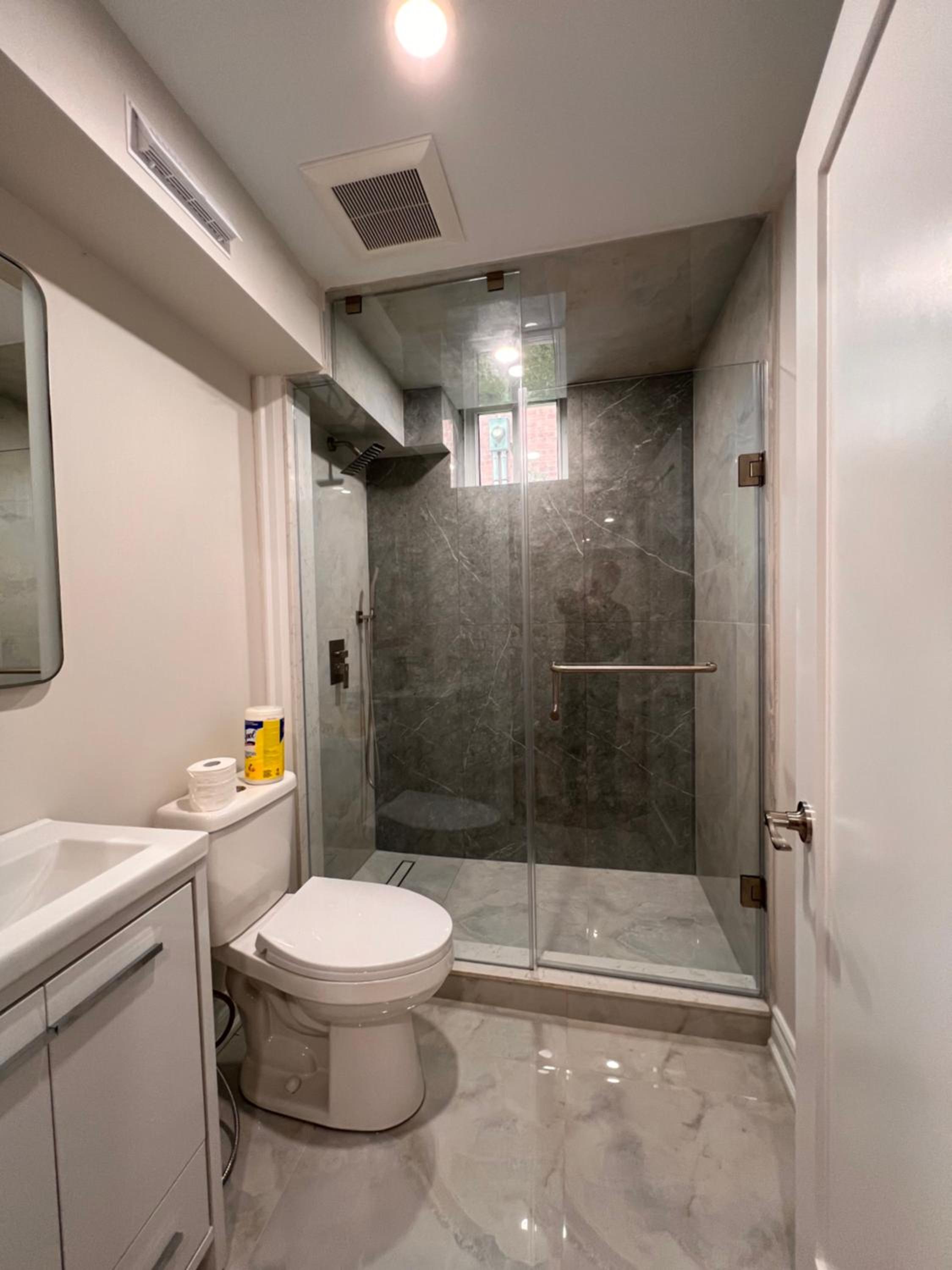 2 Bedroom 1 Parking Basement Unit