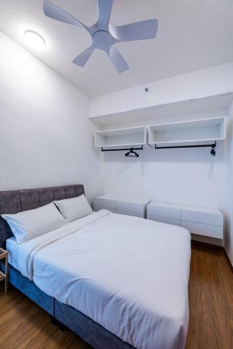 Beacon Suites #Georgetown #Rooftop Pool #20 #Cozy photo 2