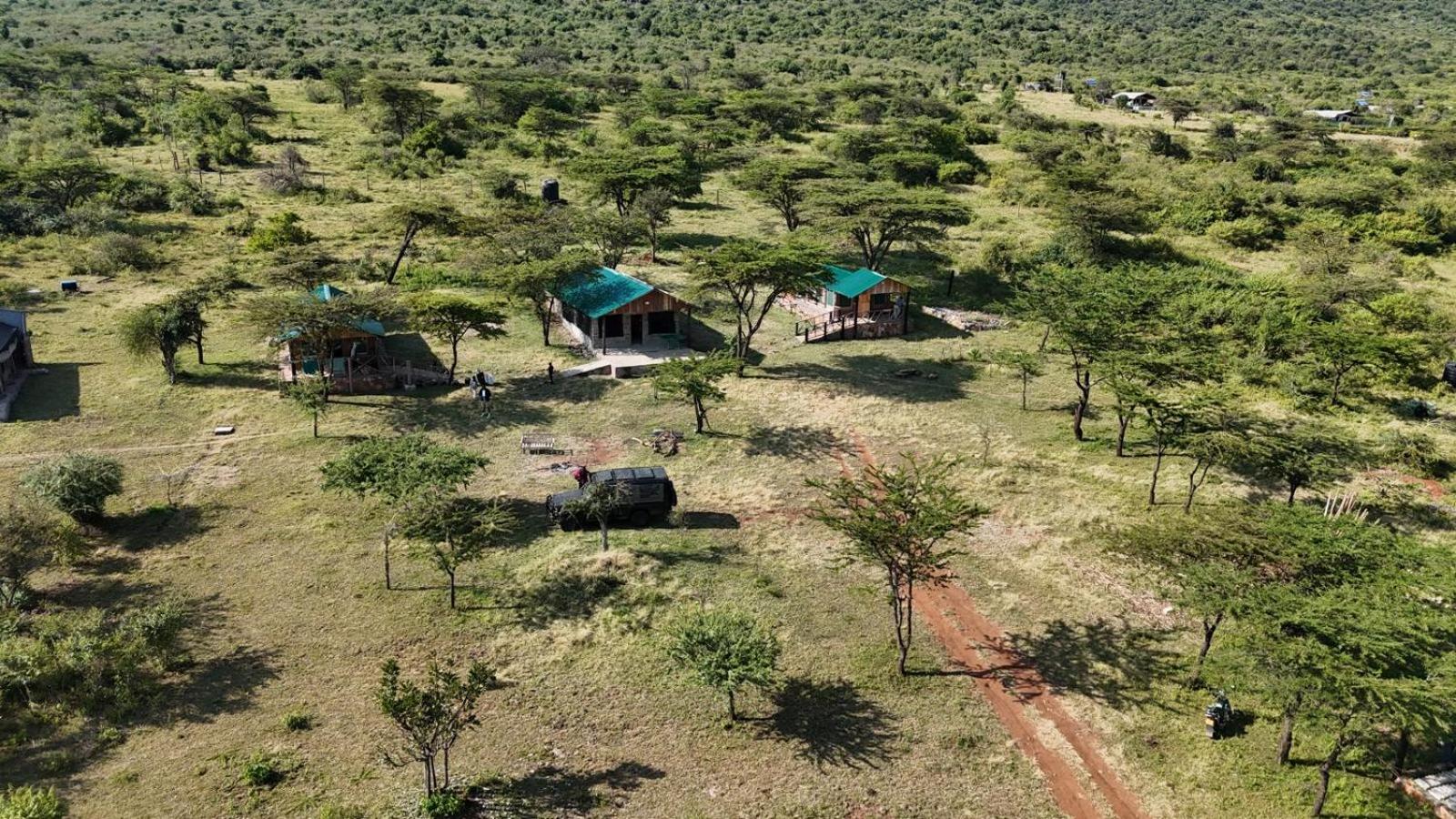 Elephant trails camp