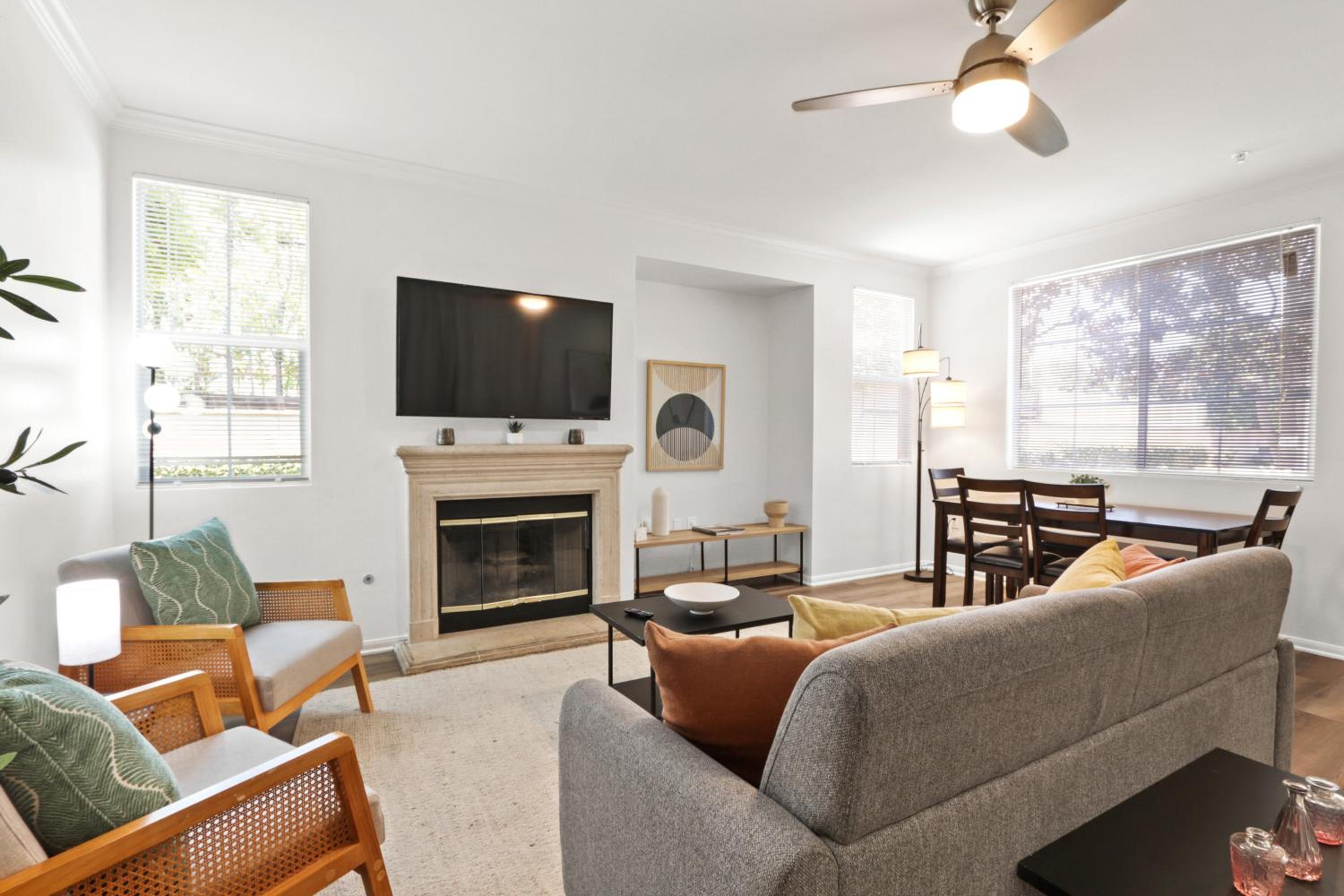 Los Angeles Vacations - 4bd Townhouse - Special Limited Time Offer near Venice Beach! - Property Image 1