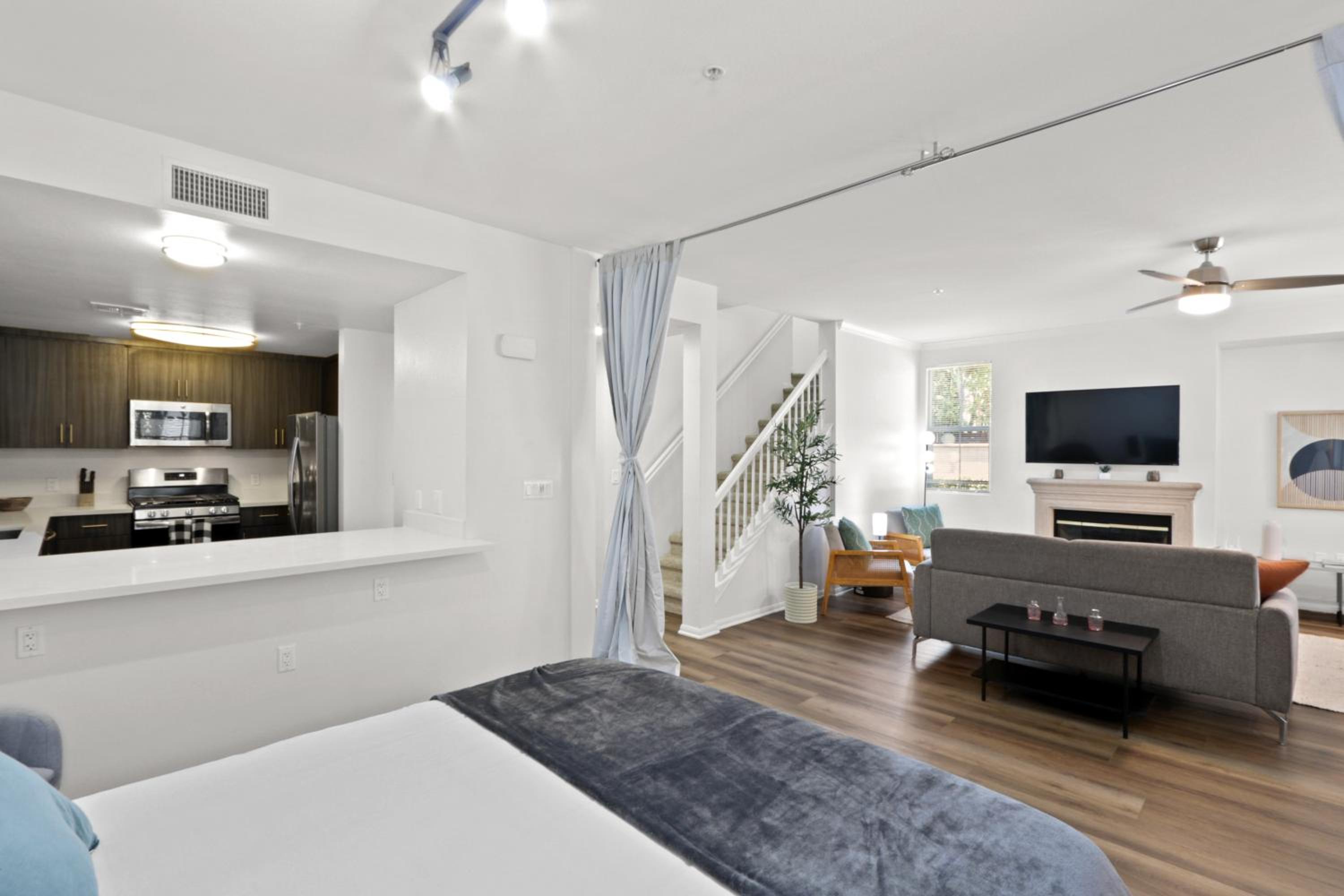 Los Angeles Vacations - 4bd Townhouse - Special Limited Time Offer near Venice Beach! - Property Image 19