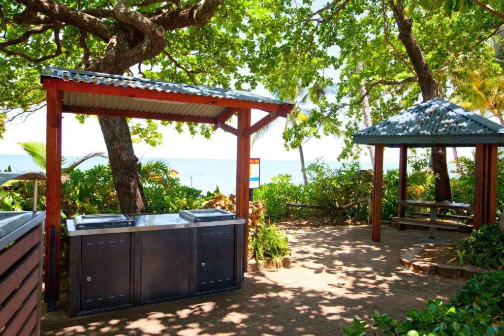 Stunning 2-3 Bed Penthouse Glorious Ocean Views