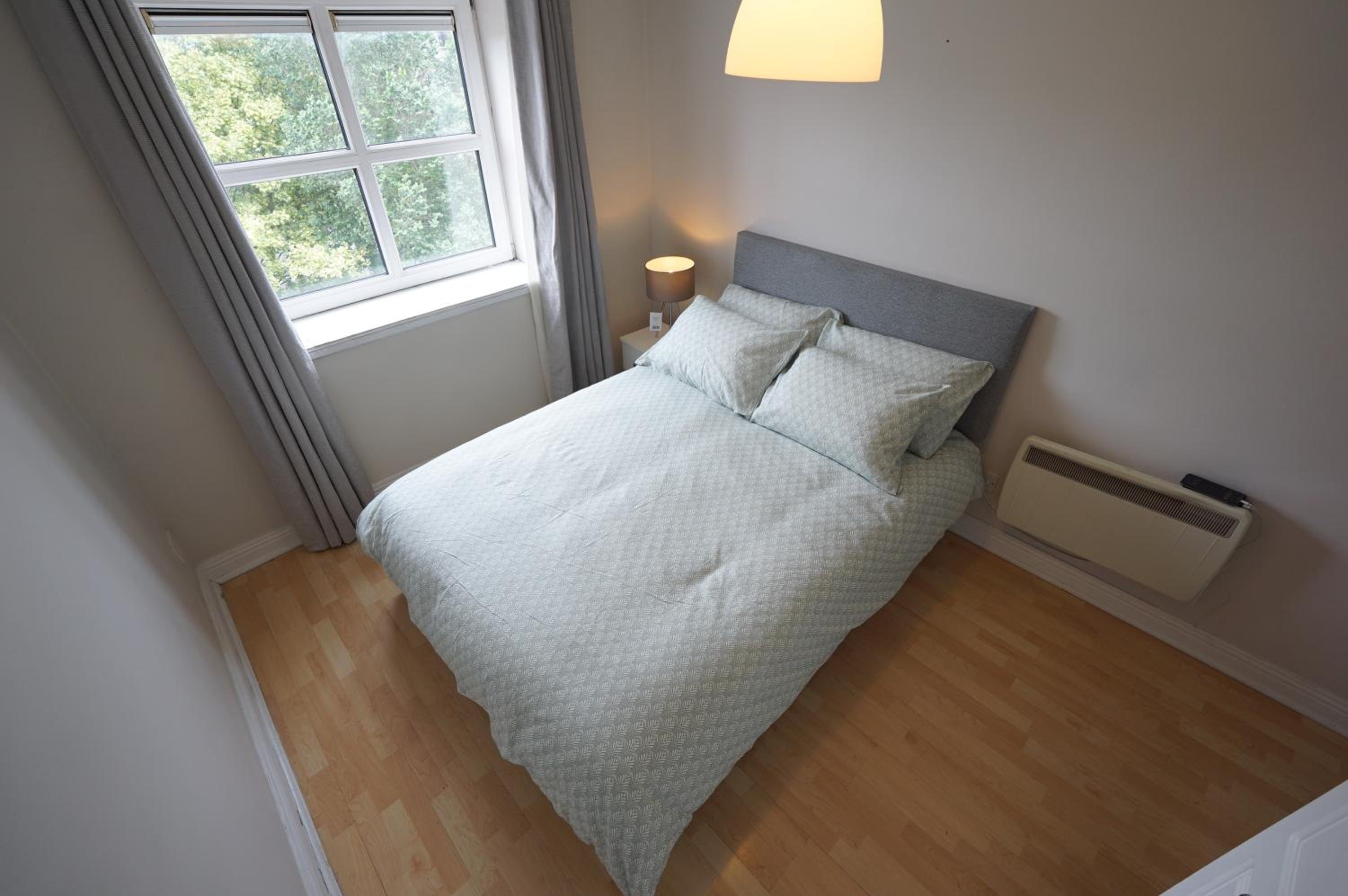 City center apt free parking
