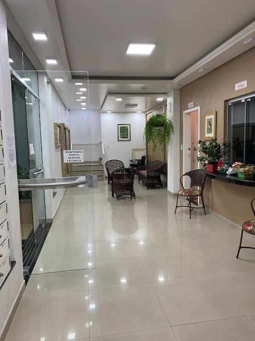 Canas303 - Apartamento próximo a praia na avenida principal