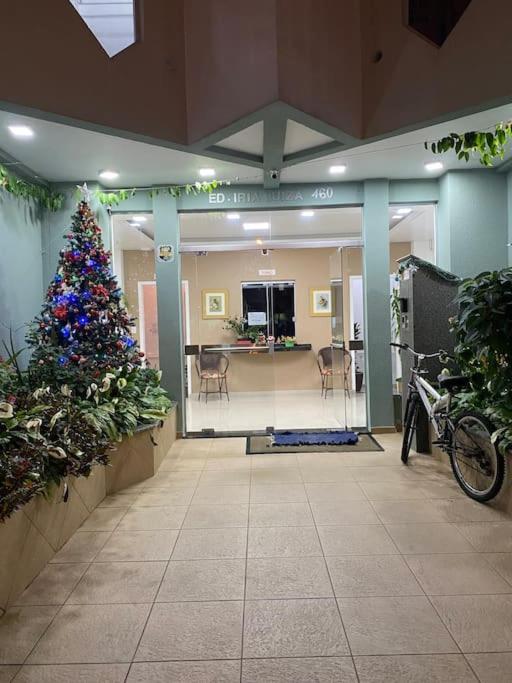 Canas303 - Apartamento próximo a praia na avenida principal