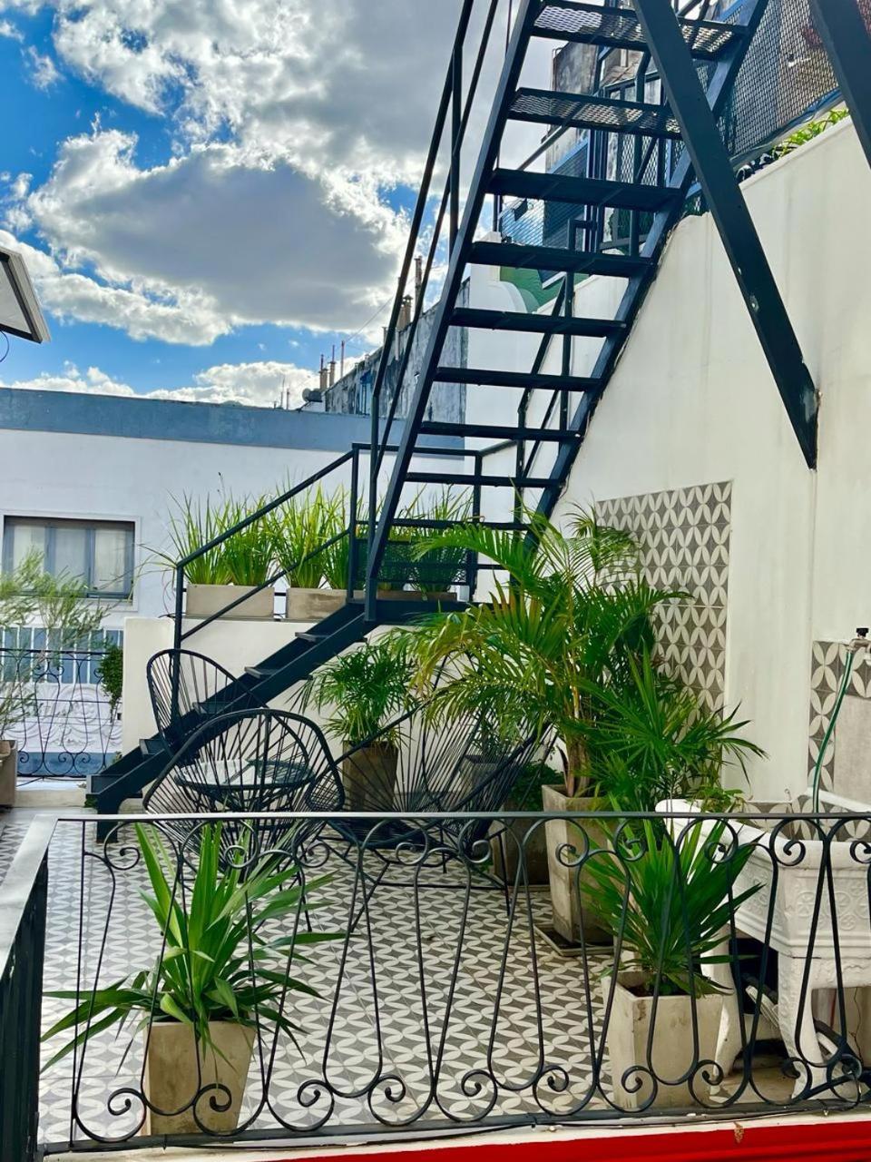 Enchanting townhouse loft in heart of San Telmo