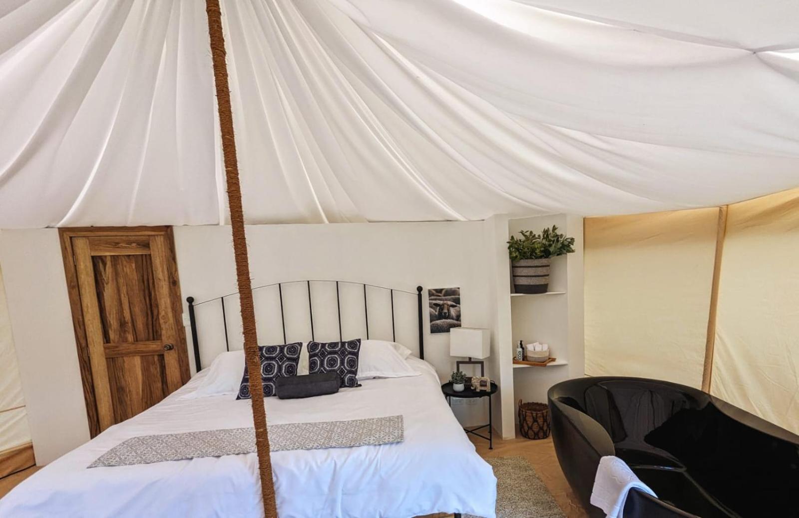 Palumbo Glamping & Villas view 5