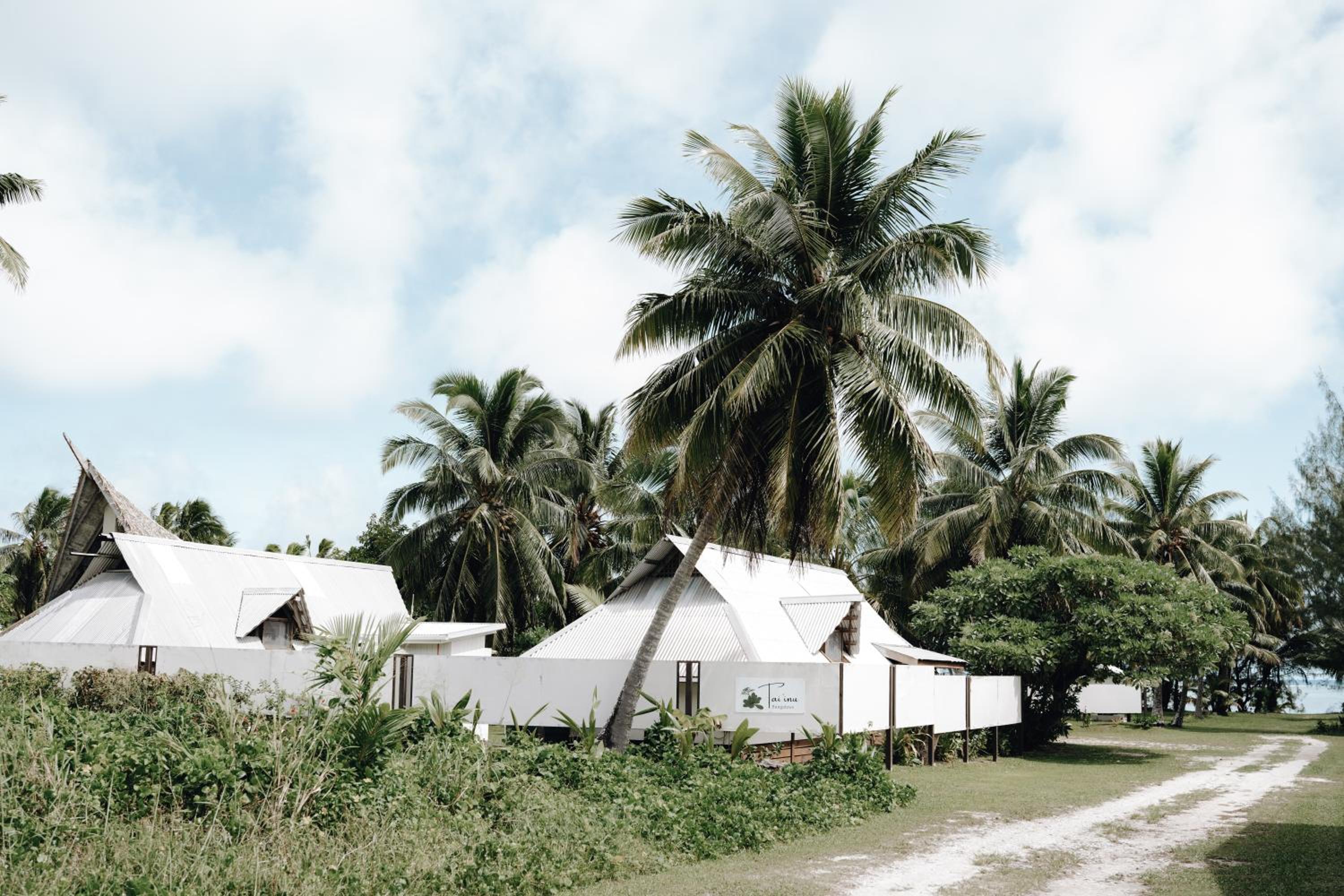 Tai'inu Bungalows
