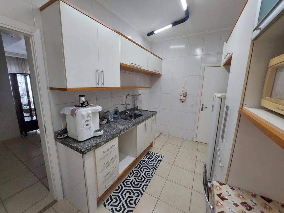 Apartamento Zona Sul bem localizado Por Dwell