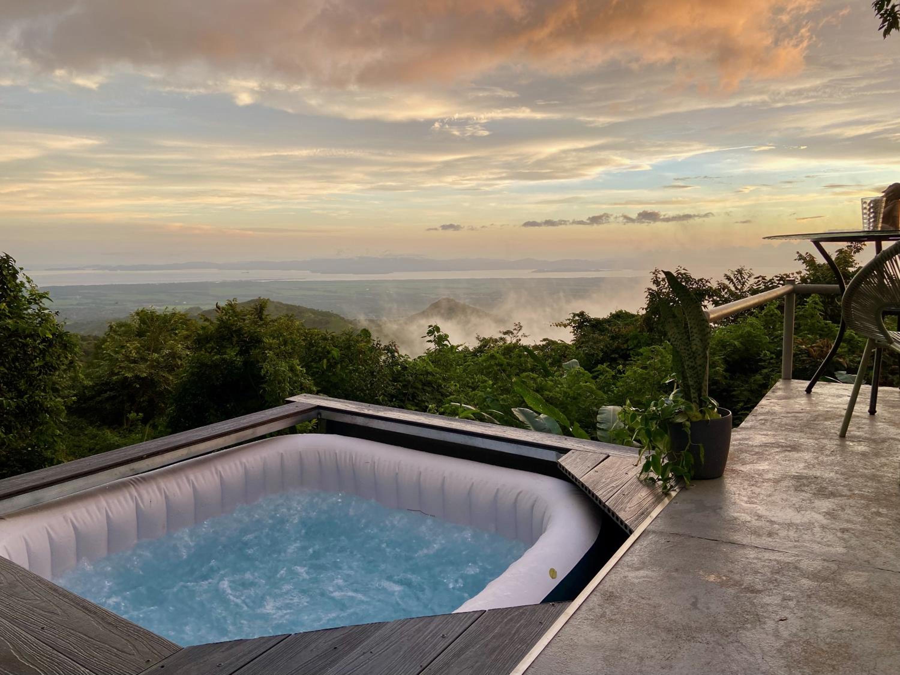 Domos Mirador Romantic Private Honeymoon Glamping