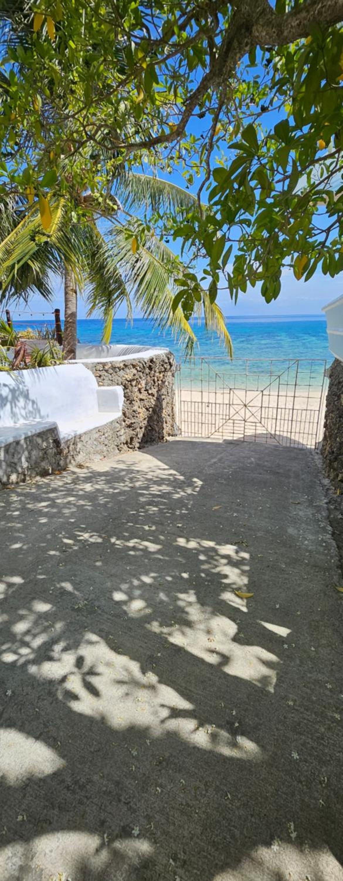 Dapdap ShoreLINES Beach House