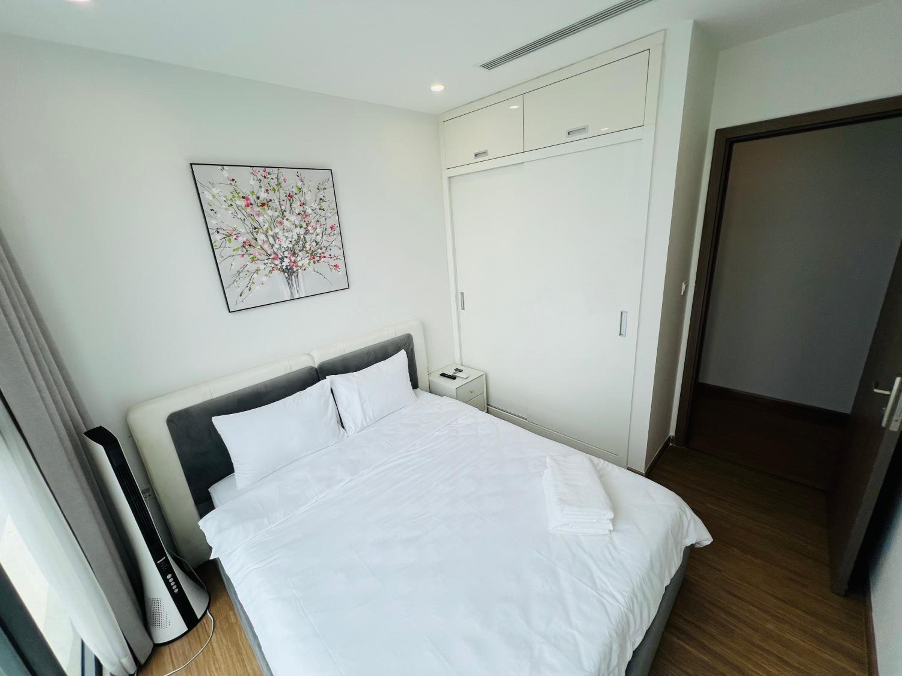 Vinhomes Skylake Premier Apartment Ha Noi