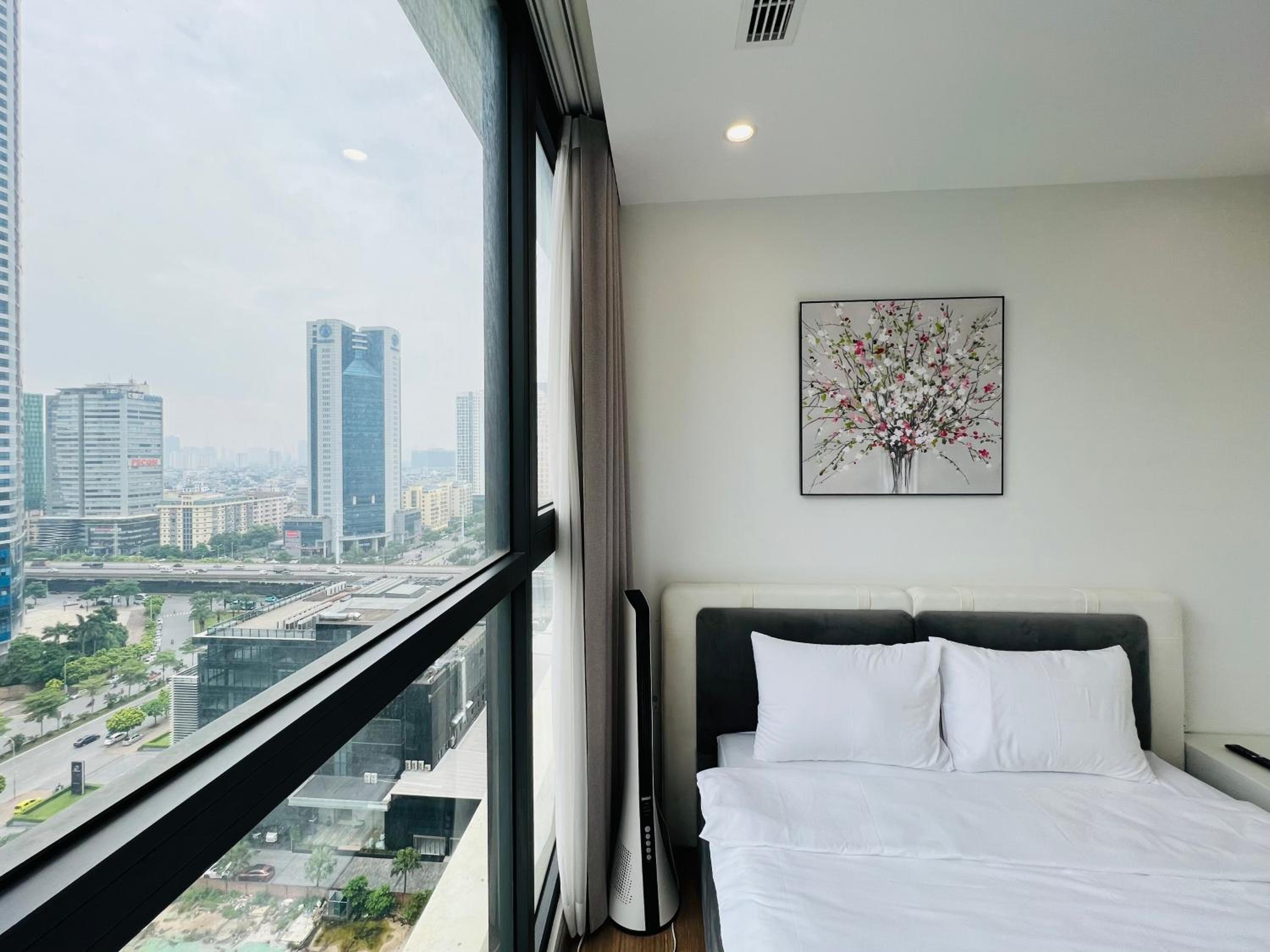 Vinhomes Skylake Premier Apartment Ha Noi