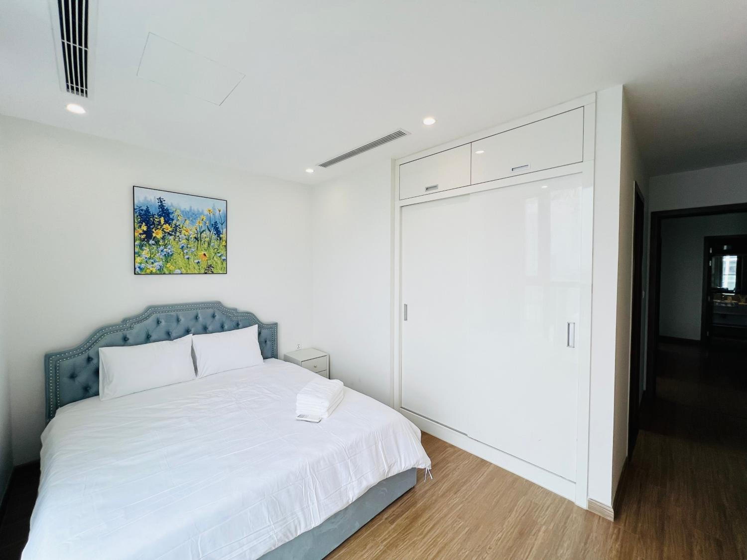 Vinhomes Skylake Premier Apartment Ha Noi