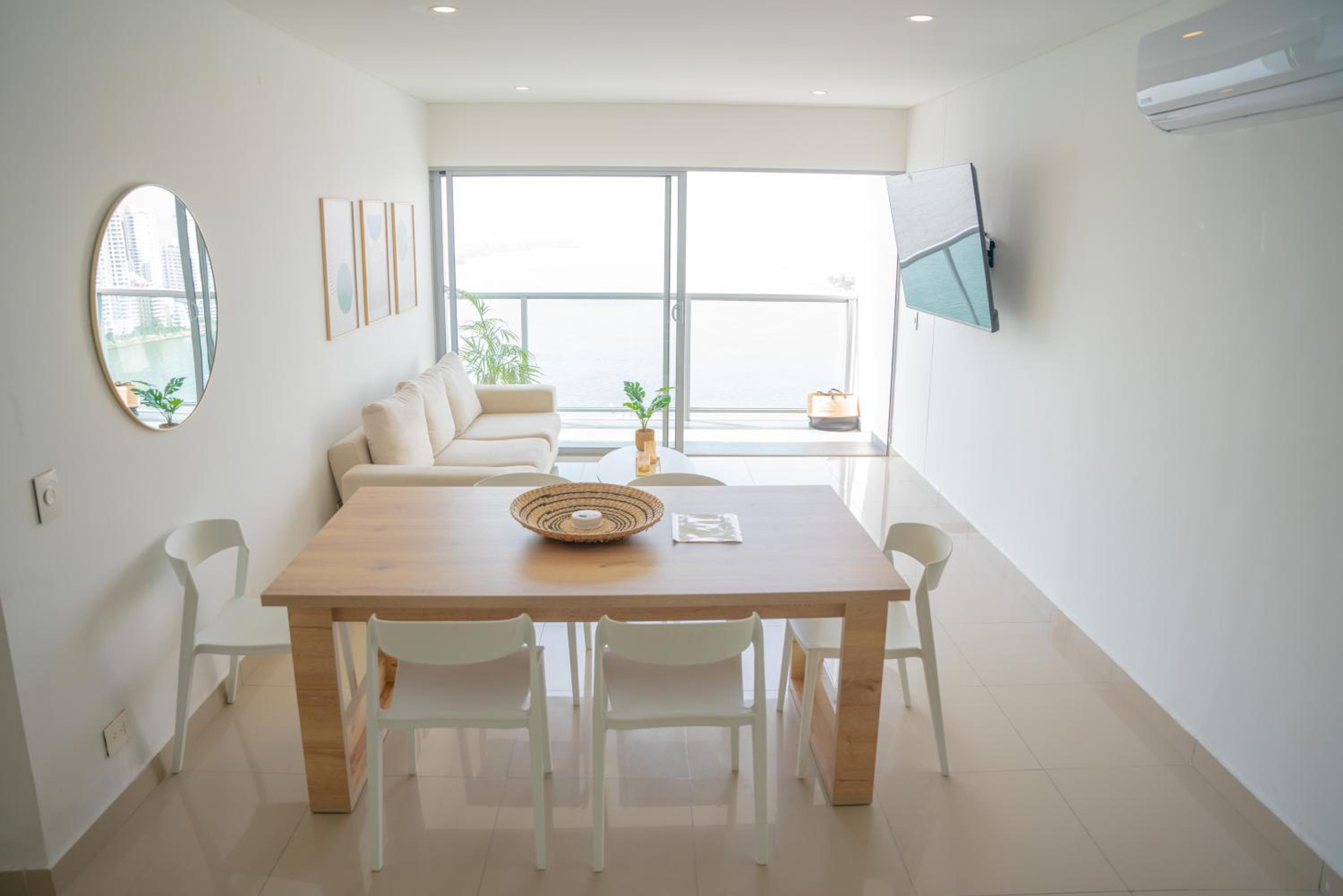 3BD Condo-Amazing View-Modern APT-Luxury Building