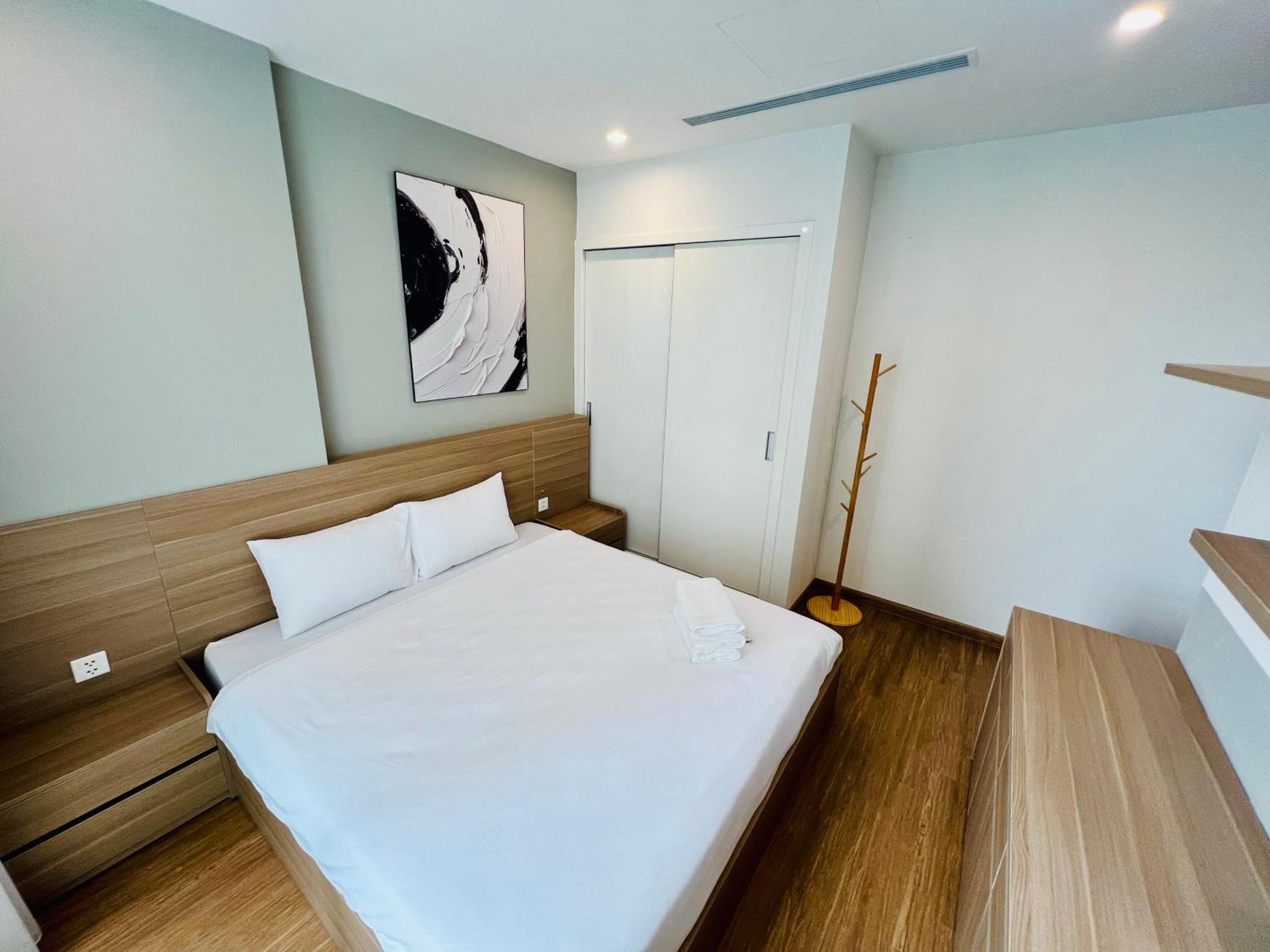 Vinhomes Skylake Premier Apartment Ha Noi