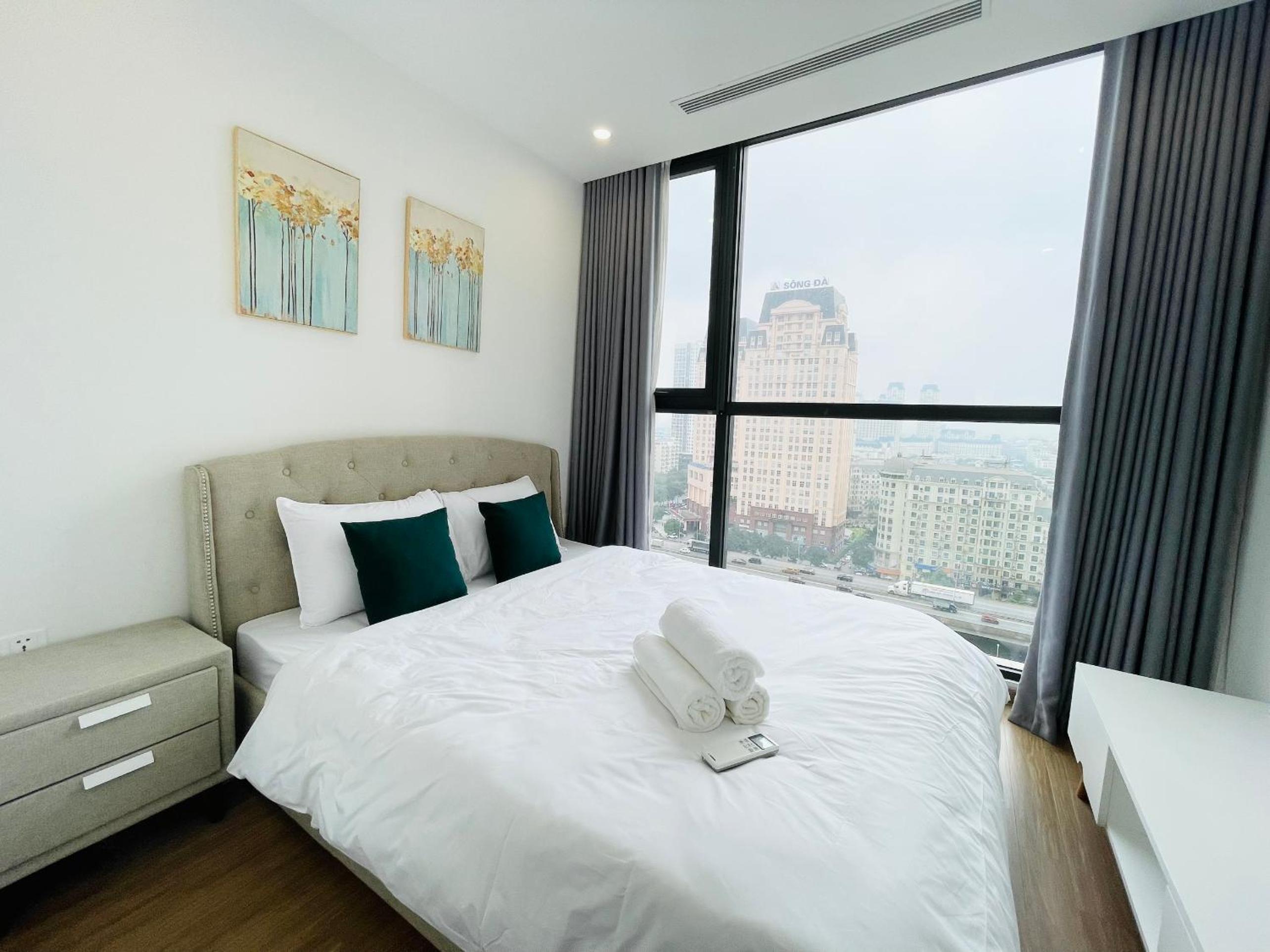 Vinhomes Skylake Premier Apartment Ha Noi