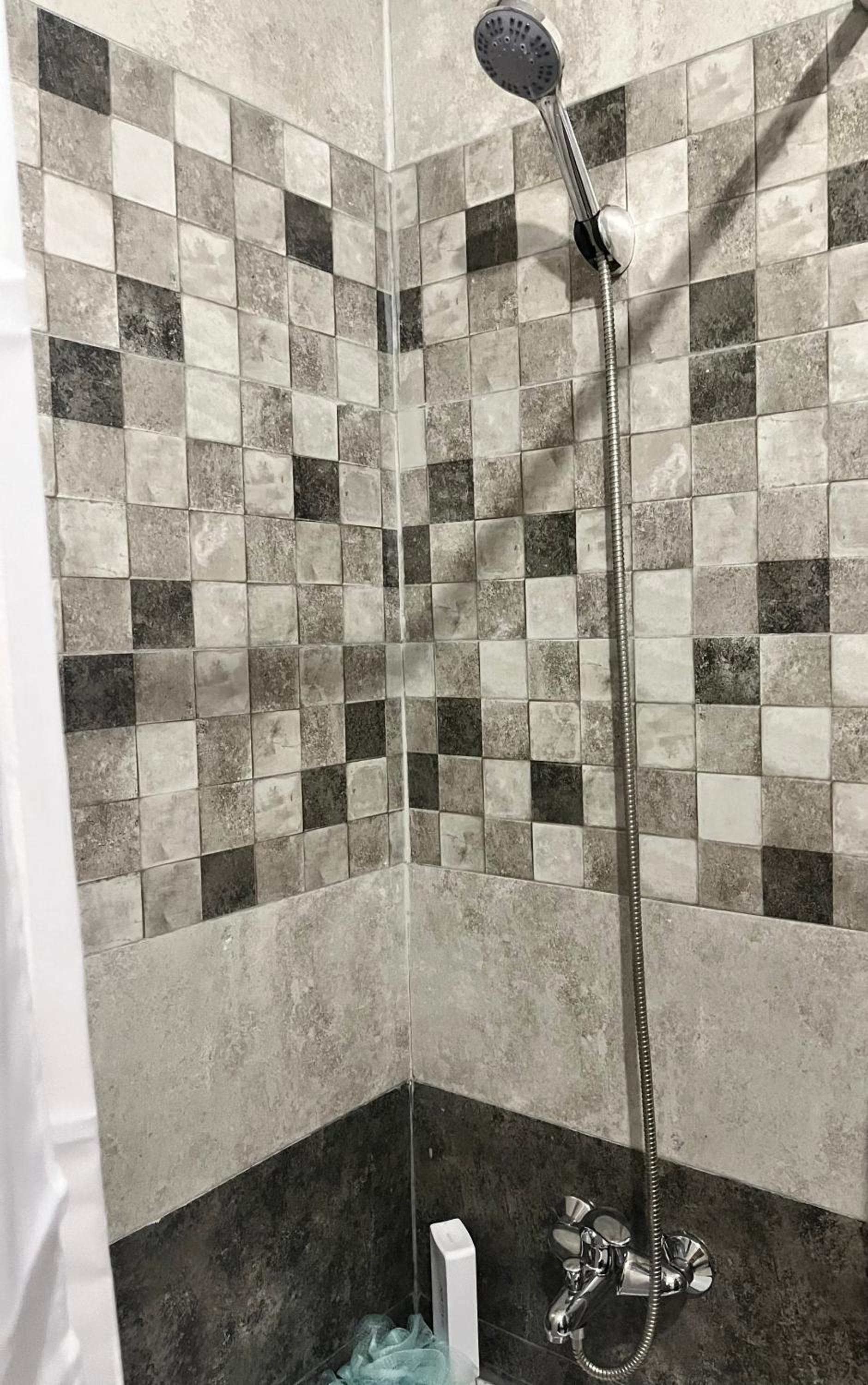 1-Bedroom with one private bathroom
