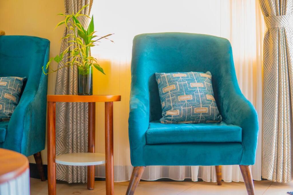 Trinity Furnished Apartment-Your Perfect Couples Getaway Buwaate