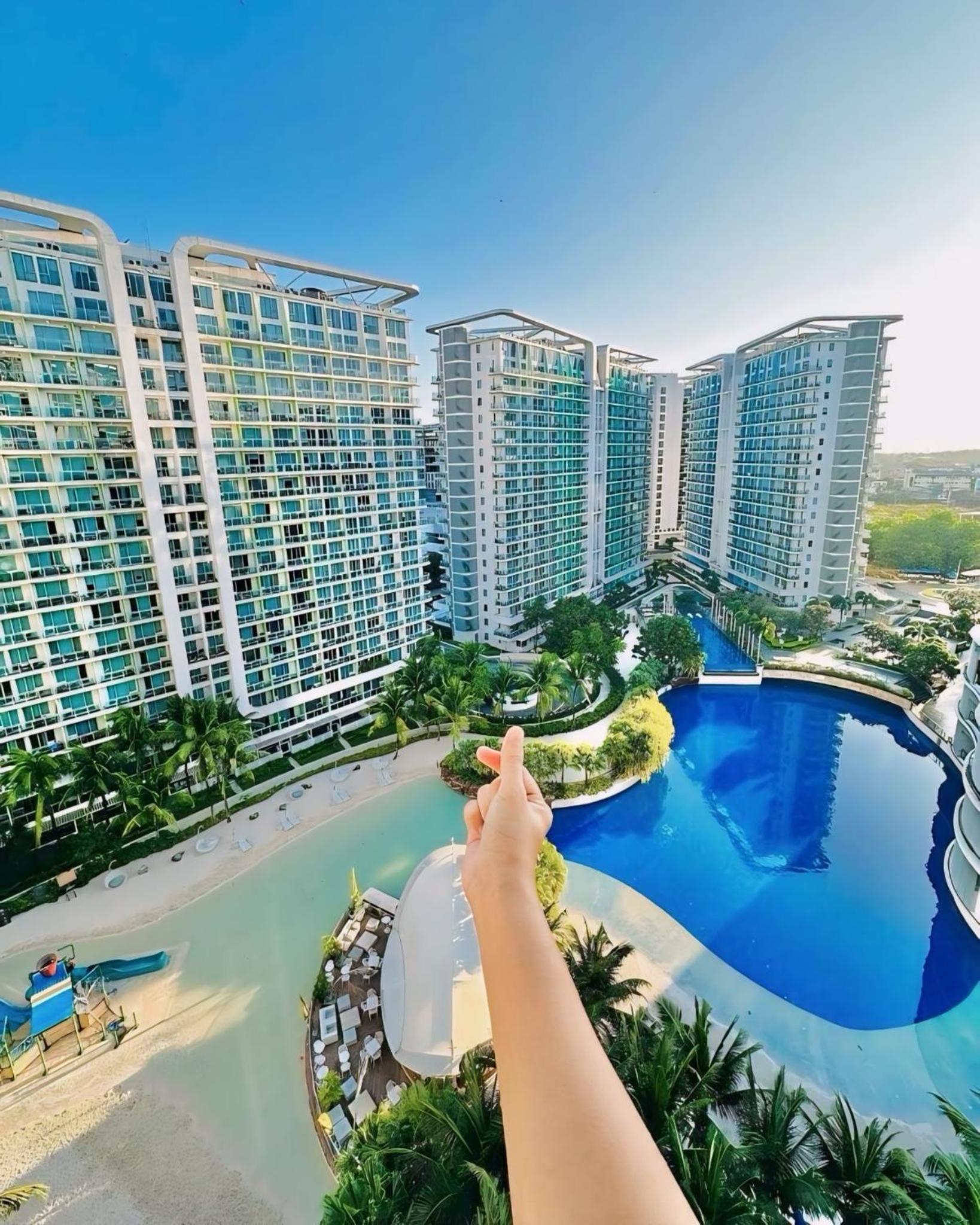 Azure Urban Resort - Vista Abira staycation view 2