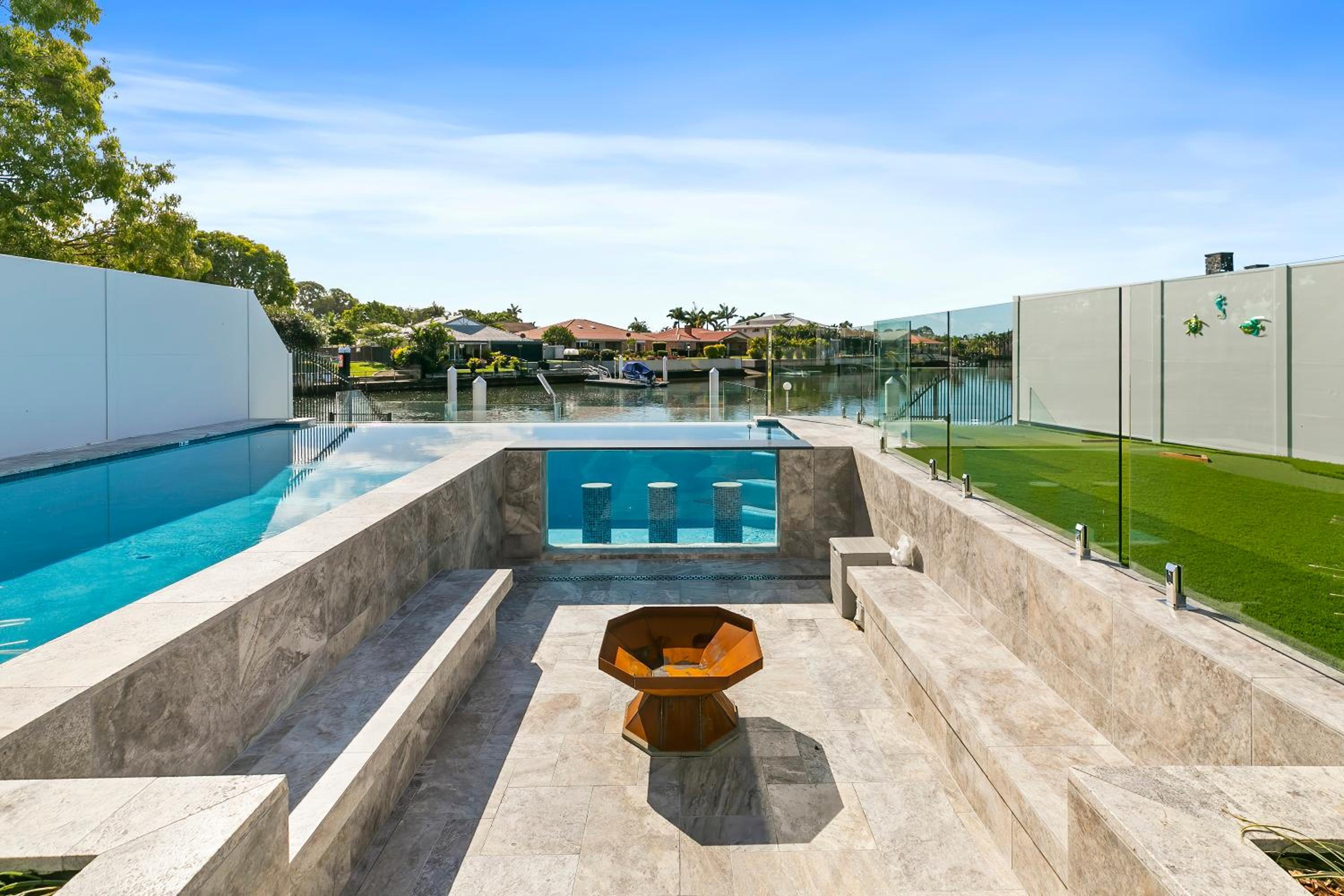 Ocean Escape - Majestic, Luxurious Canal Home