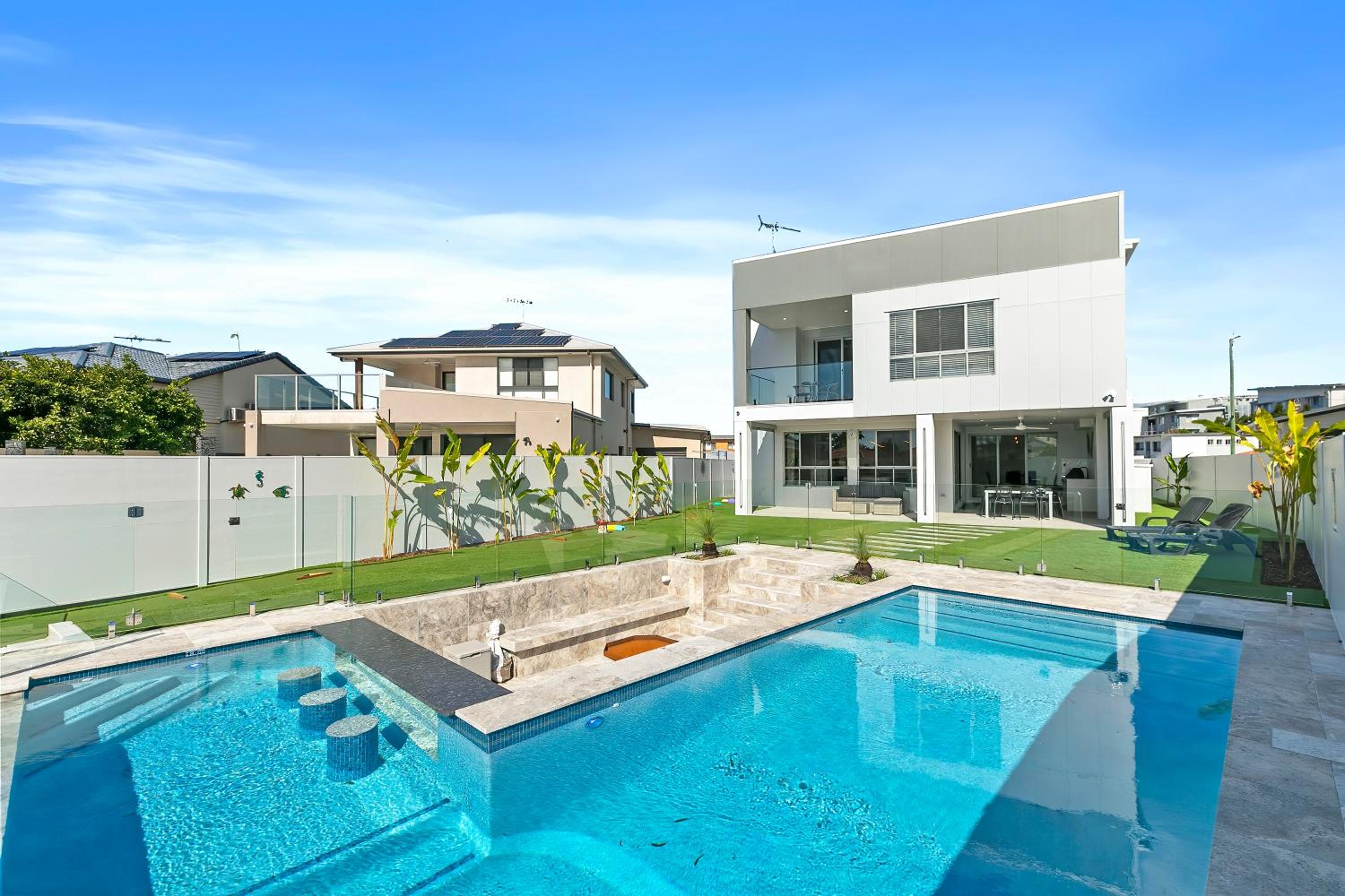 Ocean Escape - Majestic, Luxurious Canal Home
