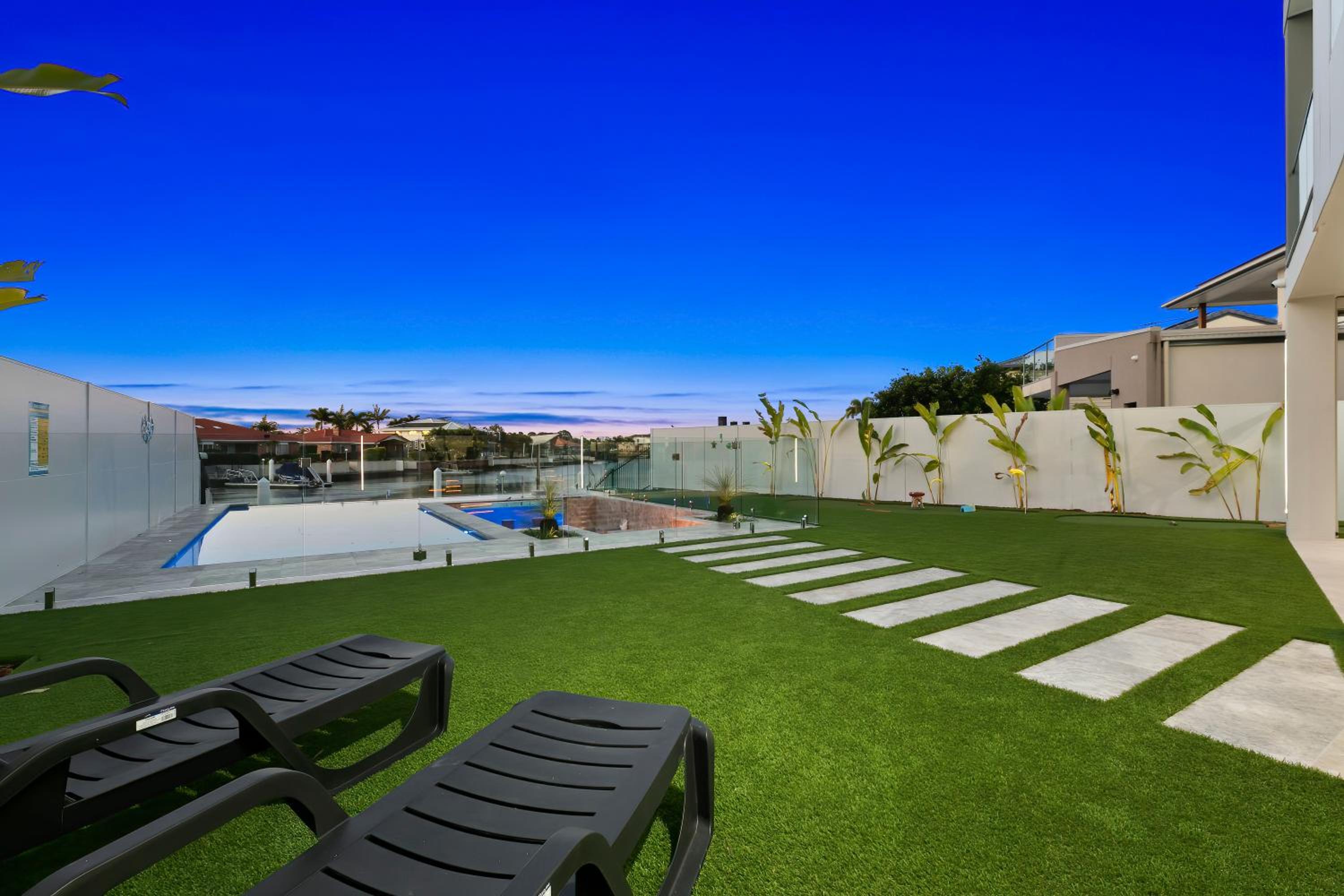 Ocean Escape - Majestic, Luxurious Canal Home