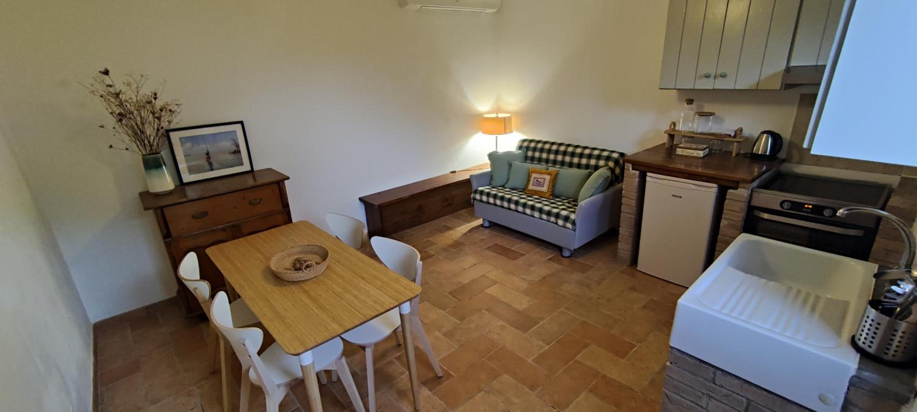 AGRITURISMO BUON VENTO, Appartamento L'ALBERO SBANDIERATORE una cozy home in Gubbio Italy view 3