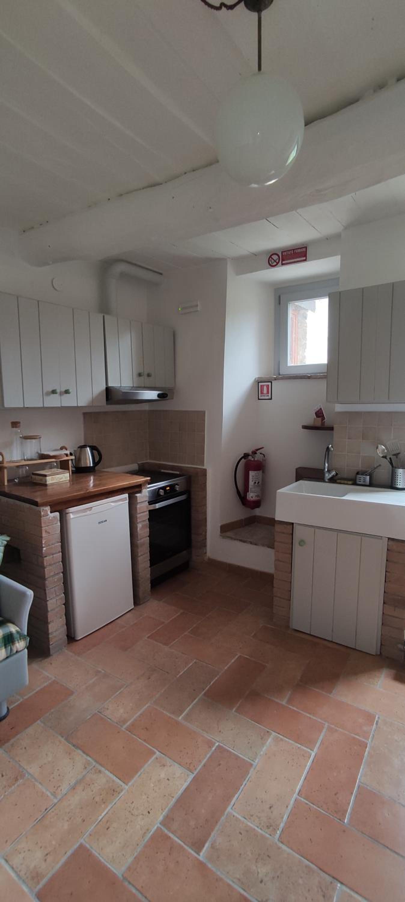 AGRITURISMO BUON VENTO, Appartamento L'ALBERO SBANDIERATORE una cozy home in Gubbio Italy view 4