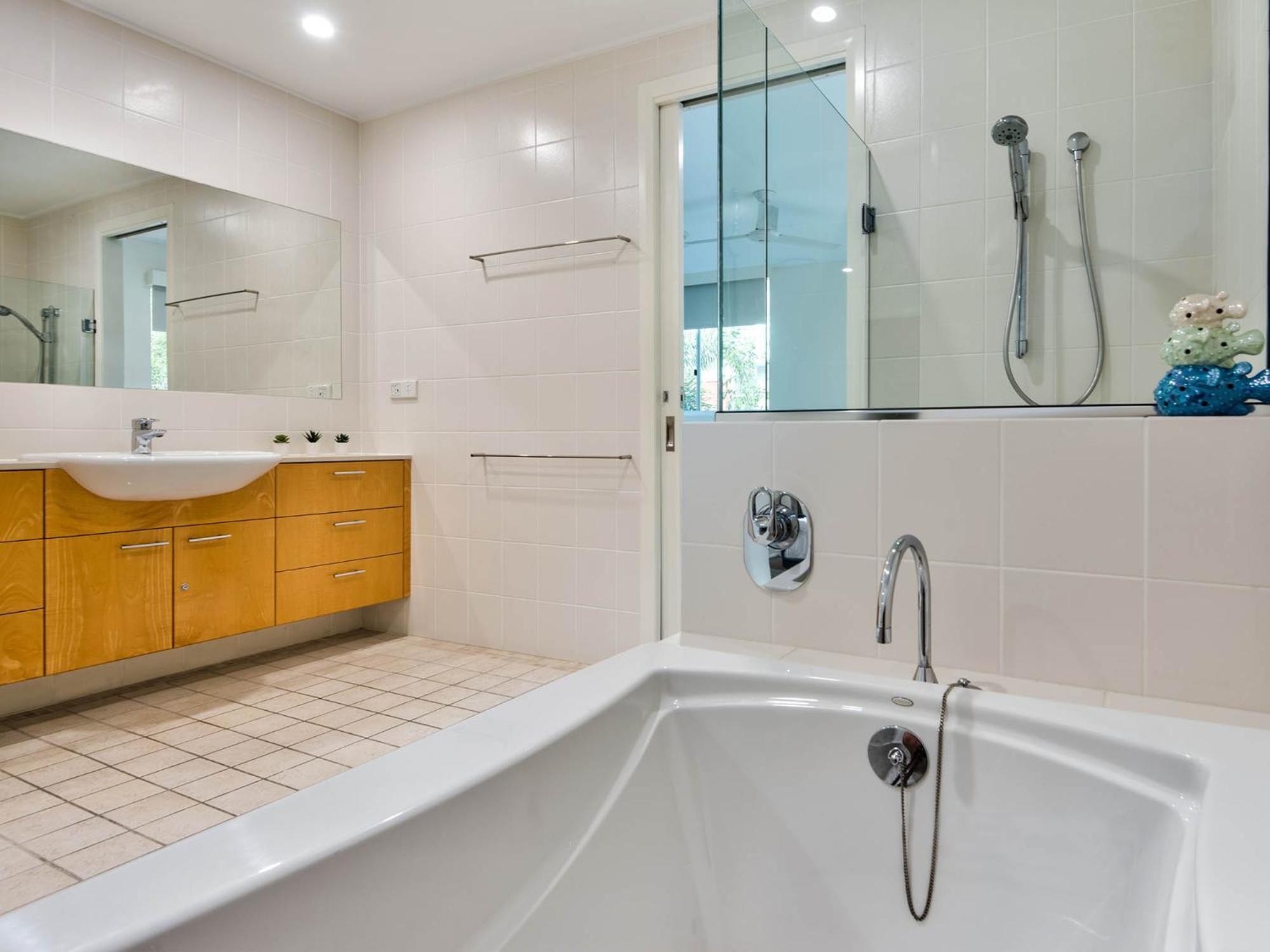 Pavillions on Hamilton Island by HIHA