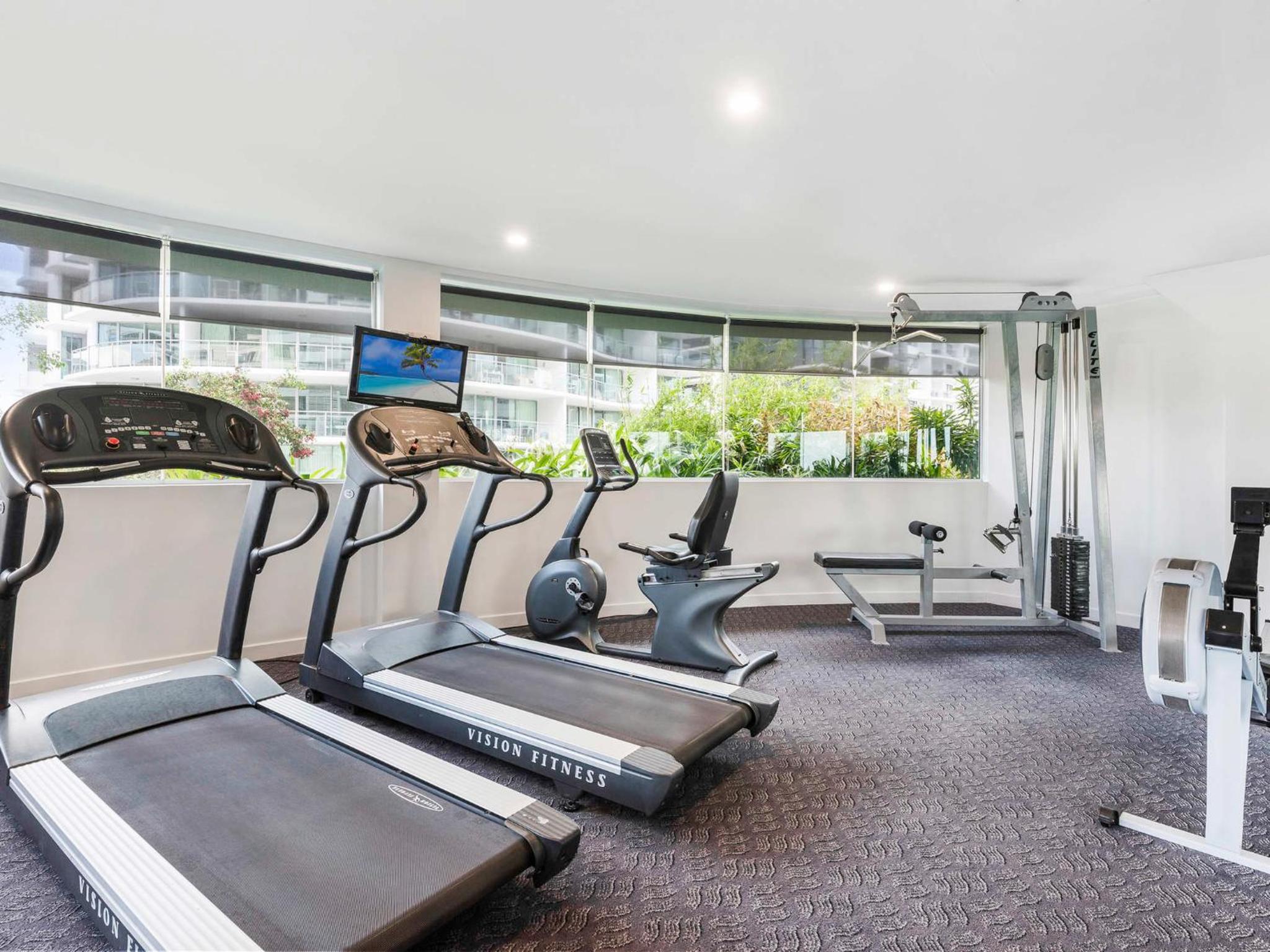 Sirocco Mooloolaba Oceanfront Luxury Sub-Penthouse 9th floor-Sleeps 6