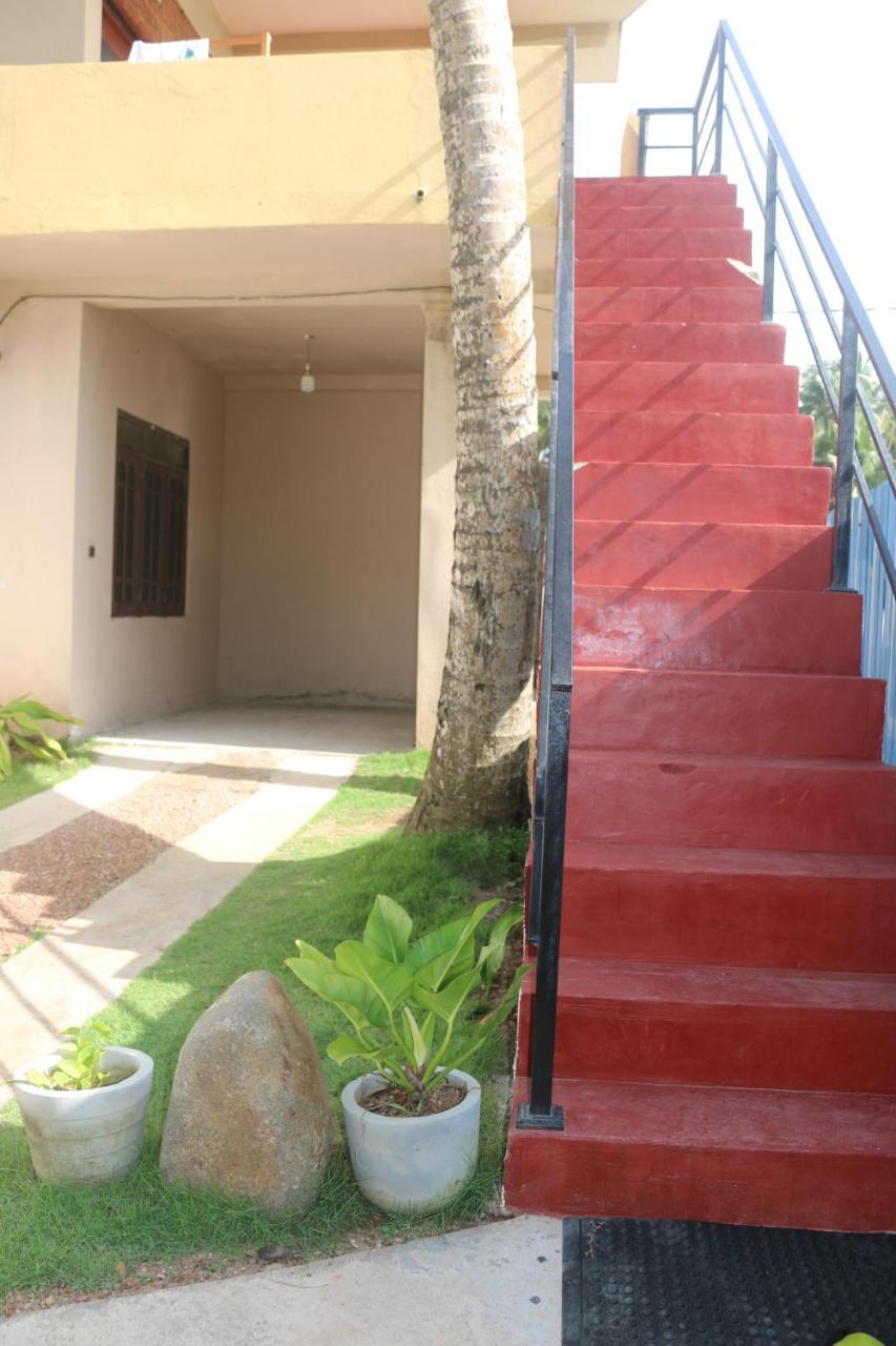 Dinuli Home Stay view 3