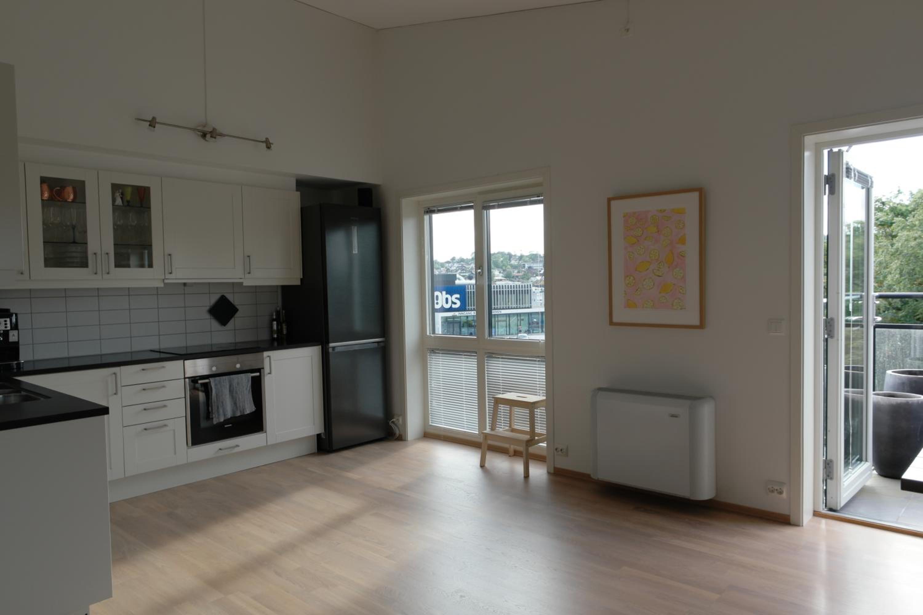 Luxury 2 bedroom apartment on top floor in Stavanger view 4