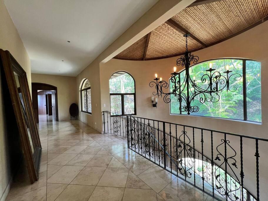 Stunning Ocean View Chateau - Experience it All