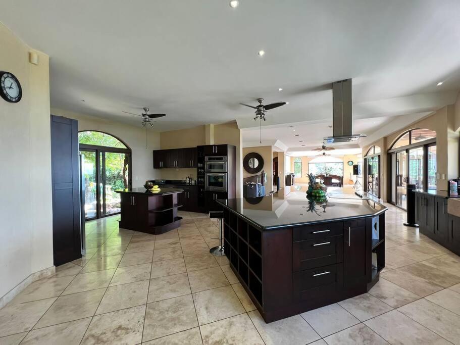 Stunning Ocean View Chateau - Experience it All