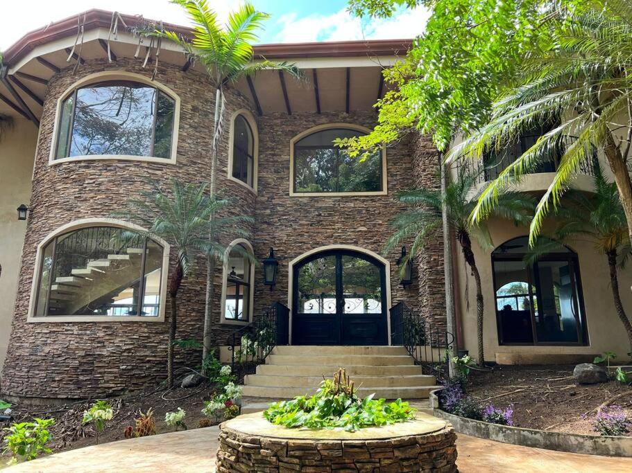 Stunning Ocean View Chateau - Experience it All