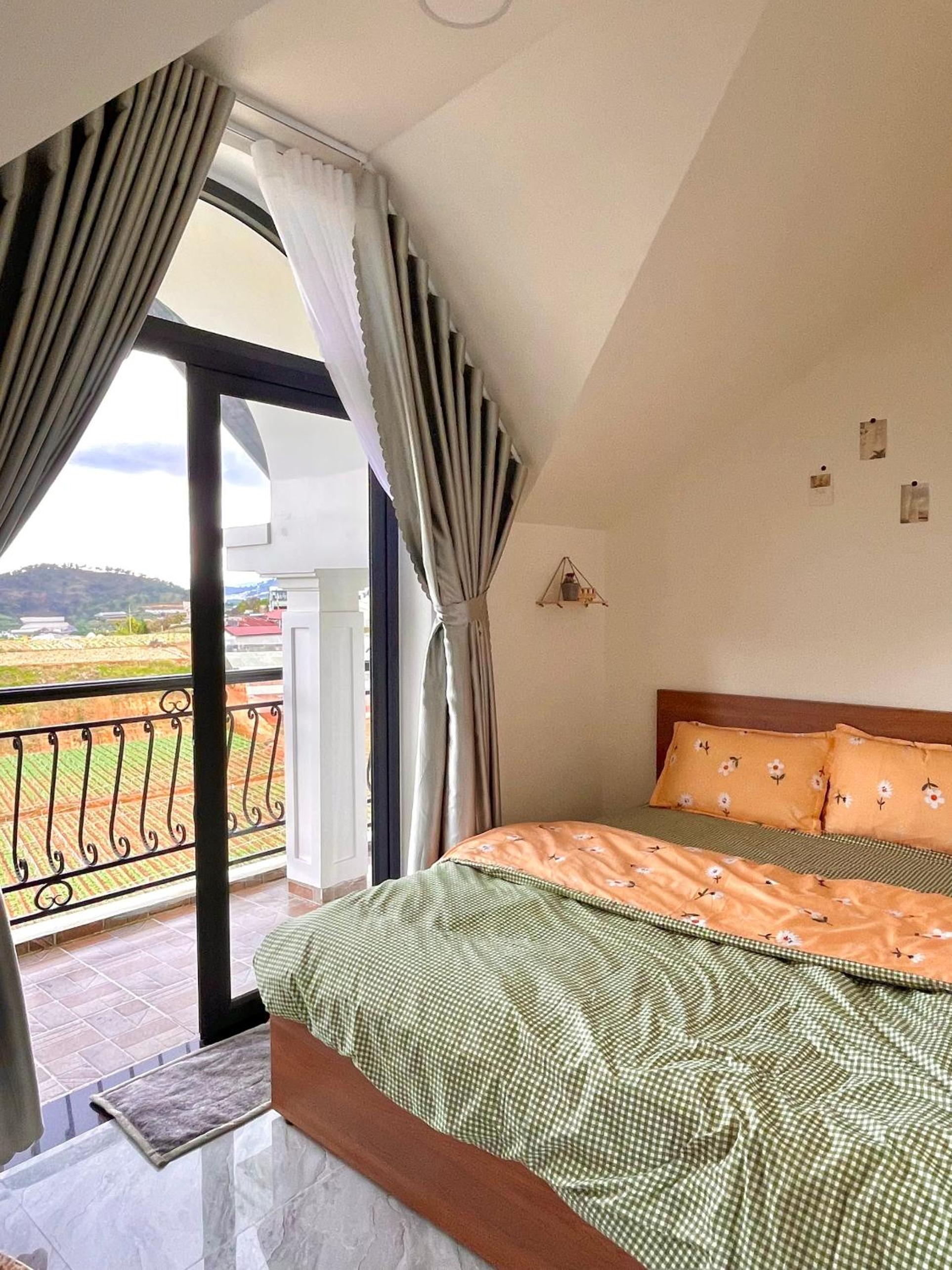 Mi Homestay Da Lat view 2