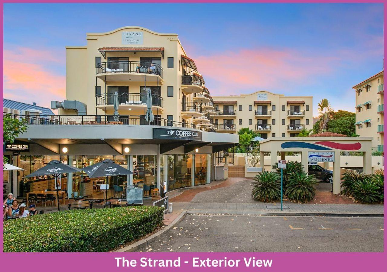 The Strand u28
