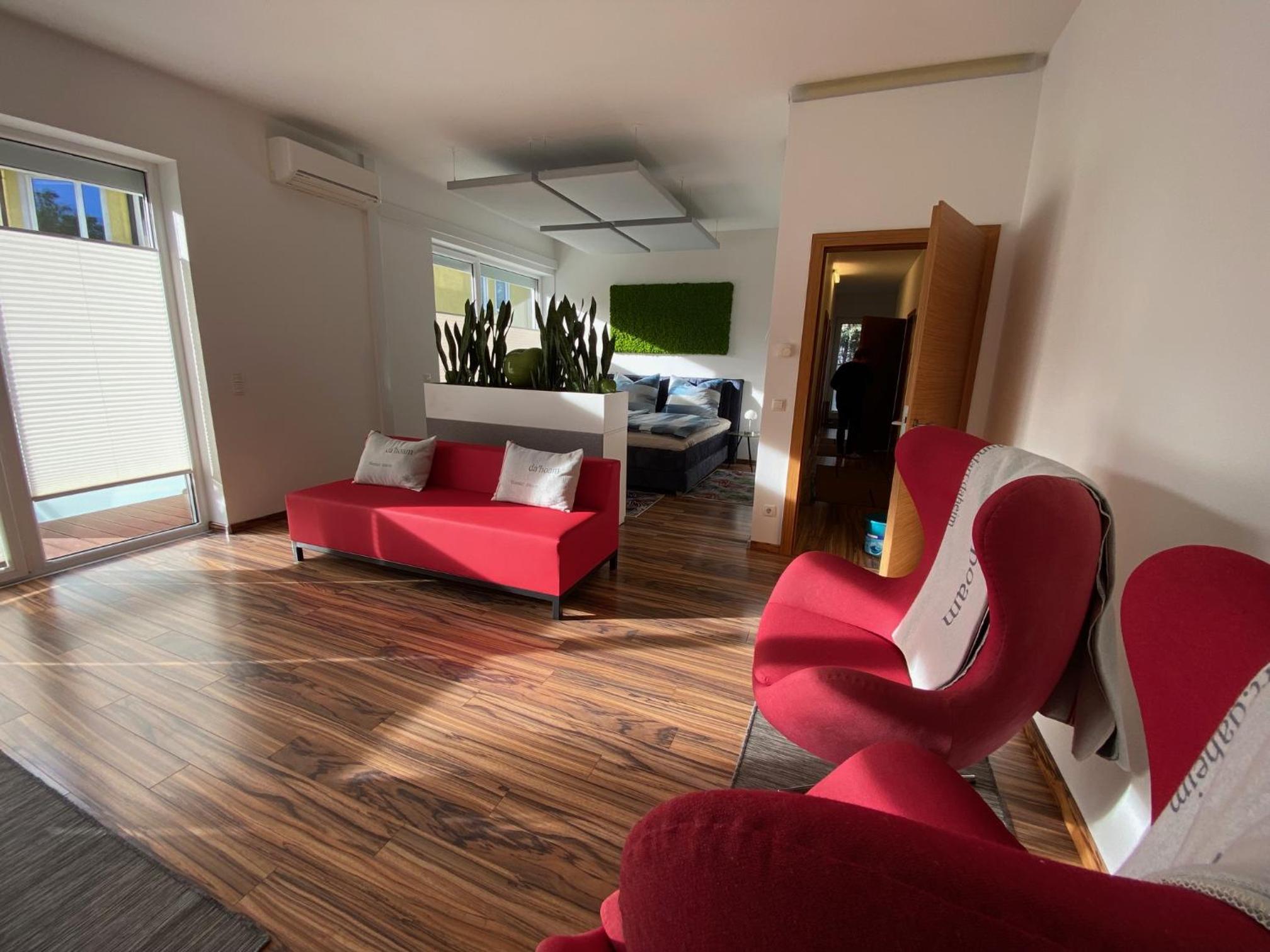 Salzburg Vacations - 1. SALZBURG work sleep luxury apartment" fur arbeiten wohnen ! - Property Image 19