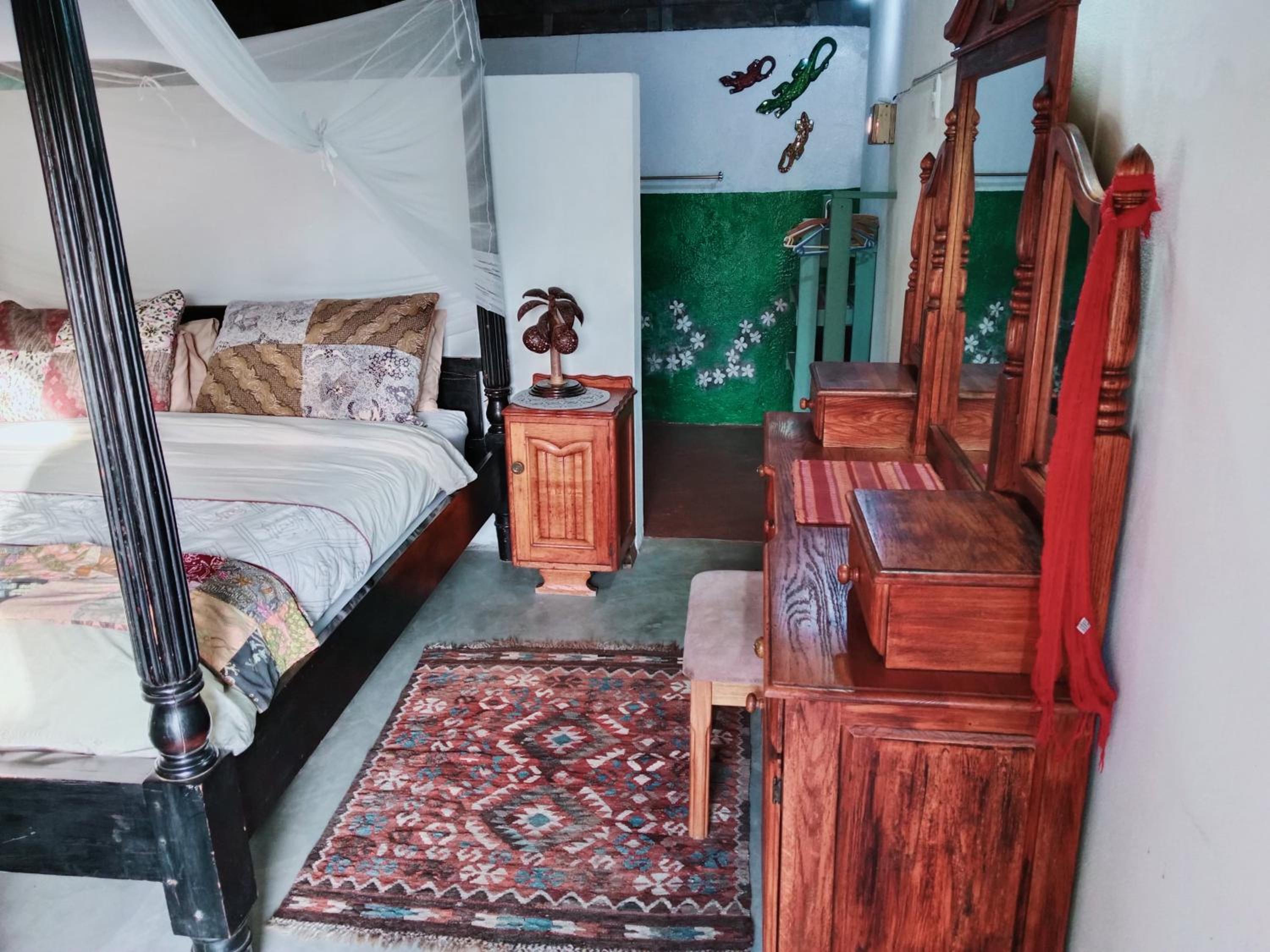 Shongili Island Lodge