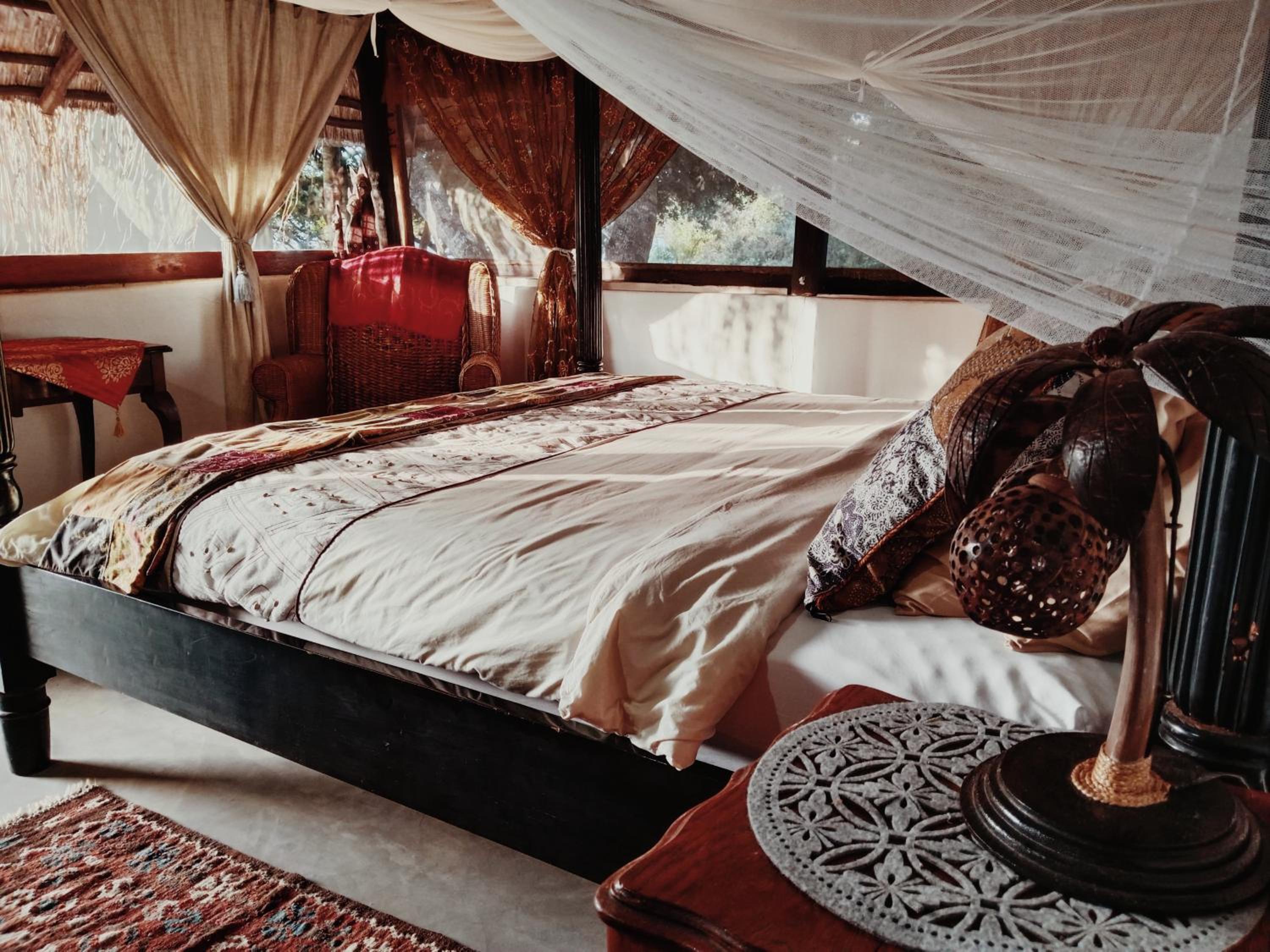Shongili Island Lodge